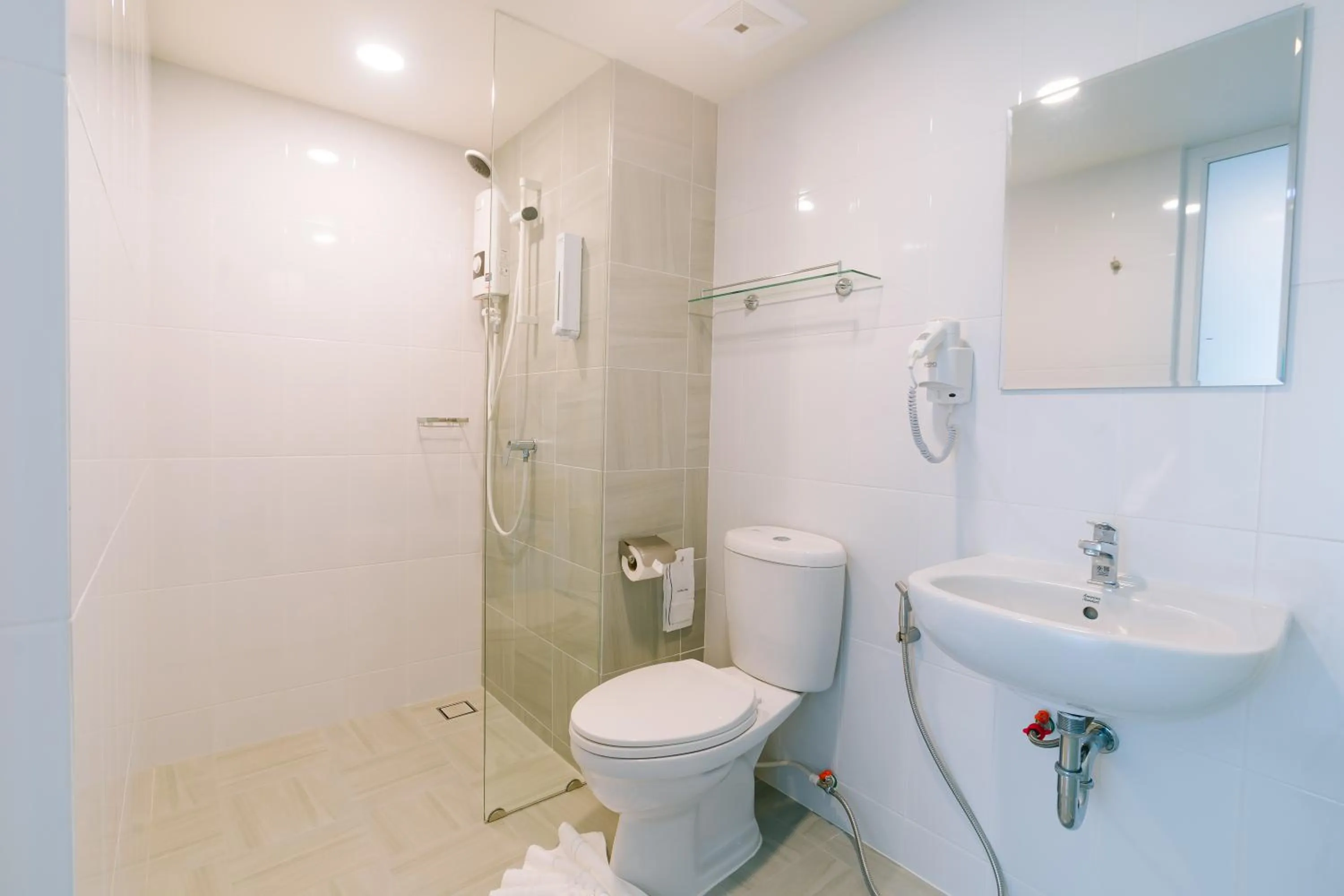 Shower in วัน บัดเจท เชียงราย ซอยสวรรค์ One Budget Hotel Chiangrai Soi Sawan