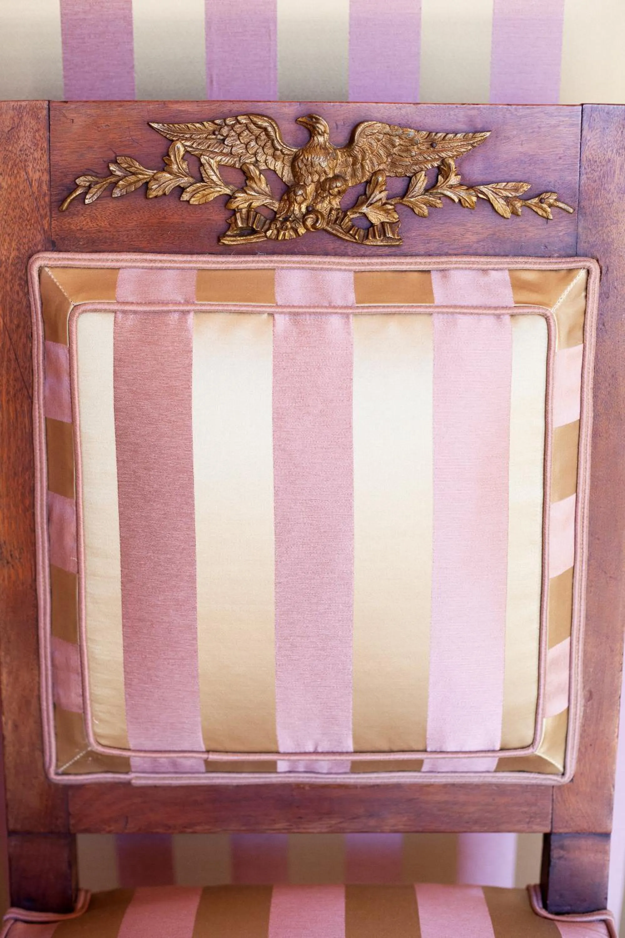 Decorative detail in Relais & Château Louise de La Vallière