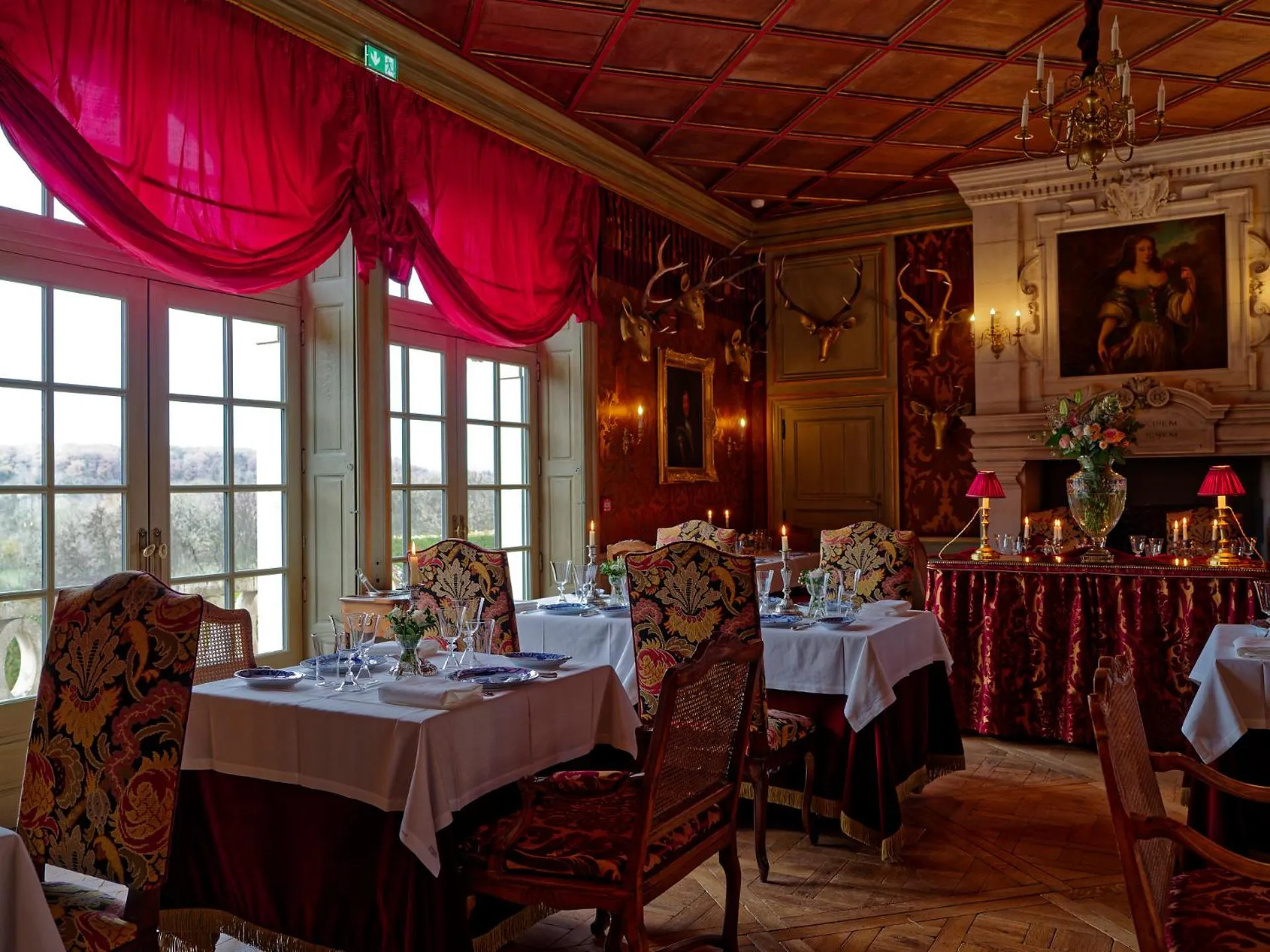 Restaurant/places to eat in Relais & Château Louise de La Vallière