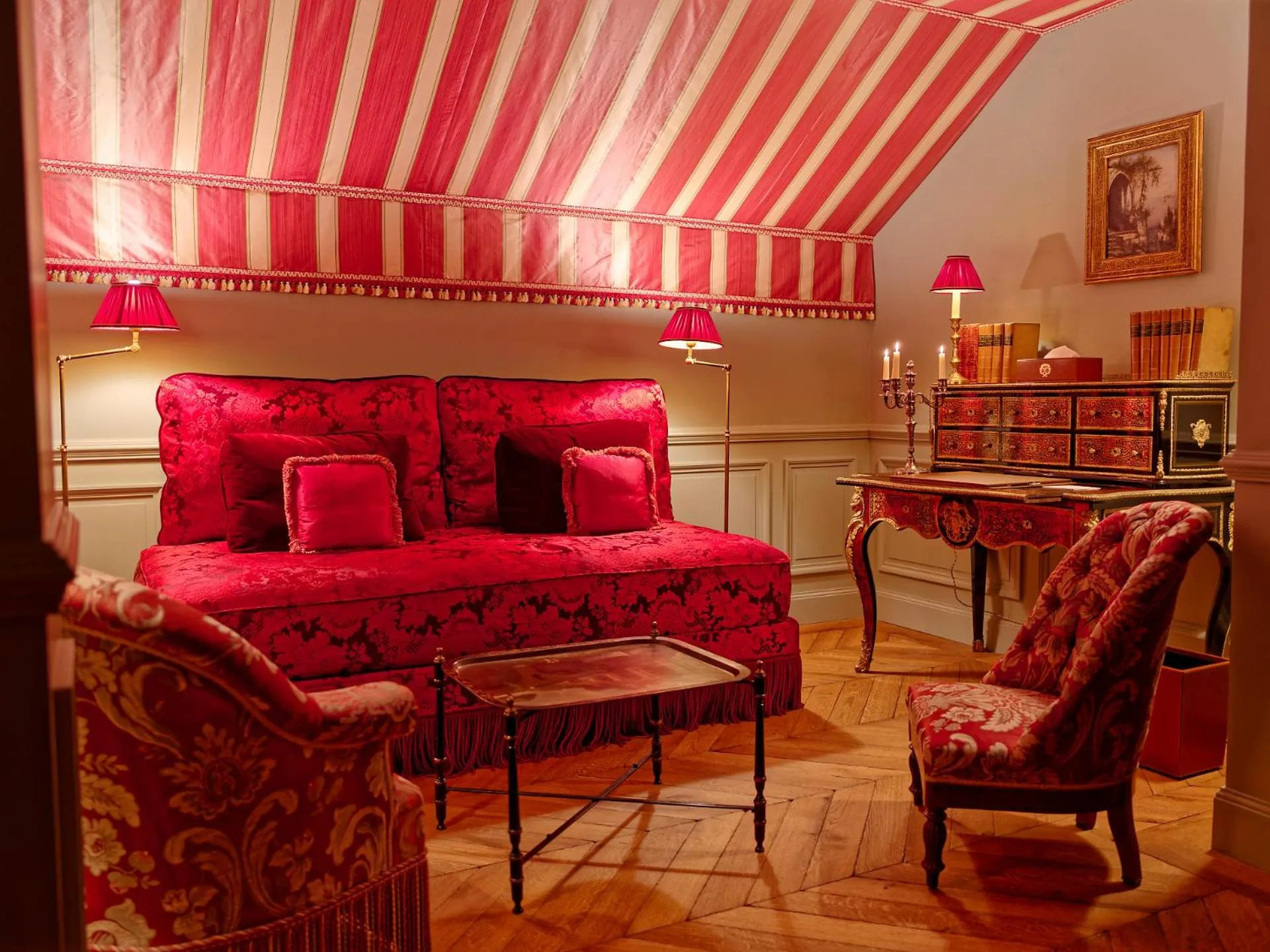 Living room in Relais & Château Louise de La Vallière