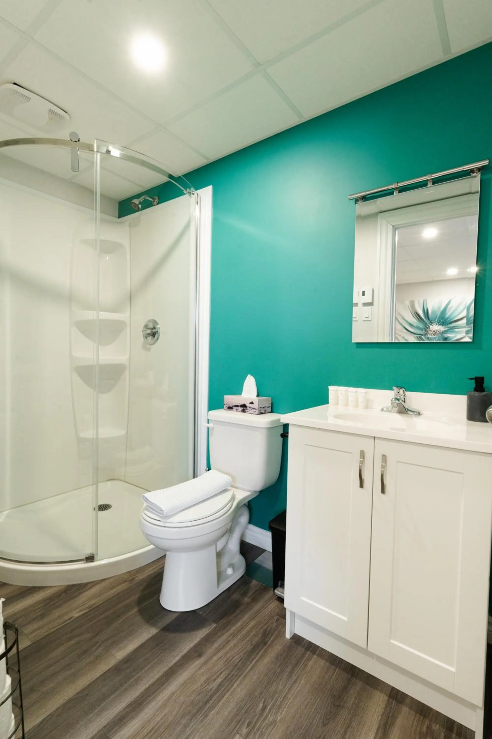 Bathroom in Hôtel les quatre bonheurs