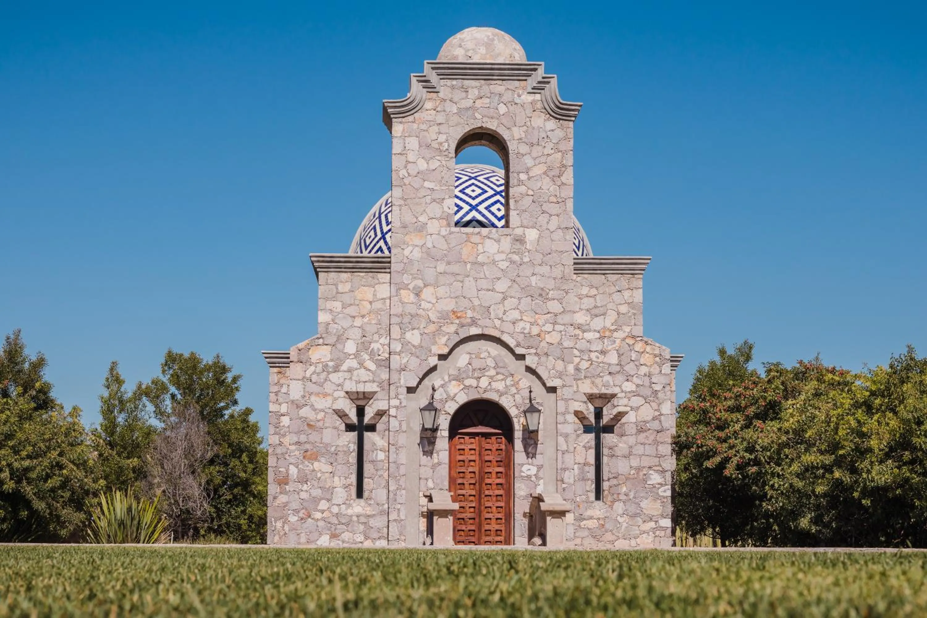 Property building in Hacienda Los Arcangeles