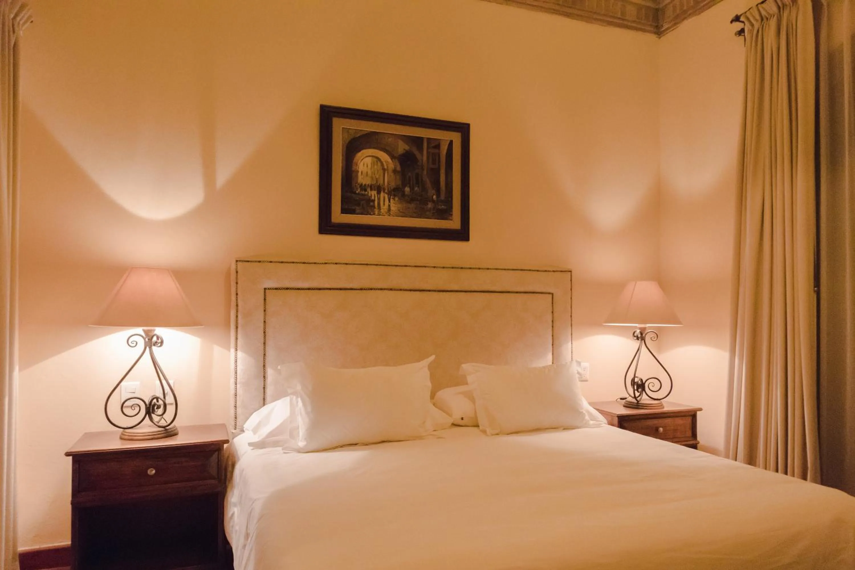 Bed in Hacienda Los Arcangeles