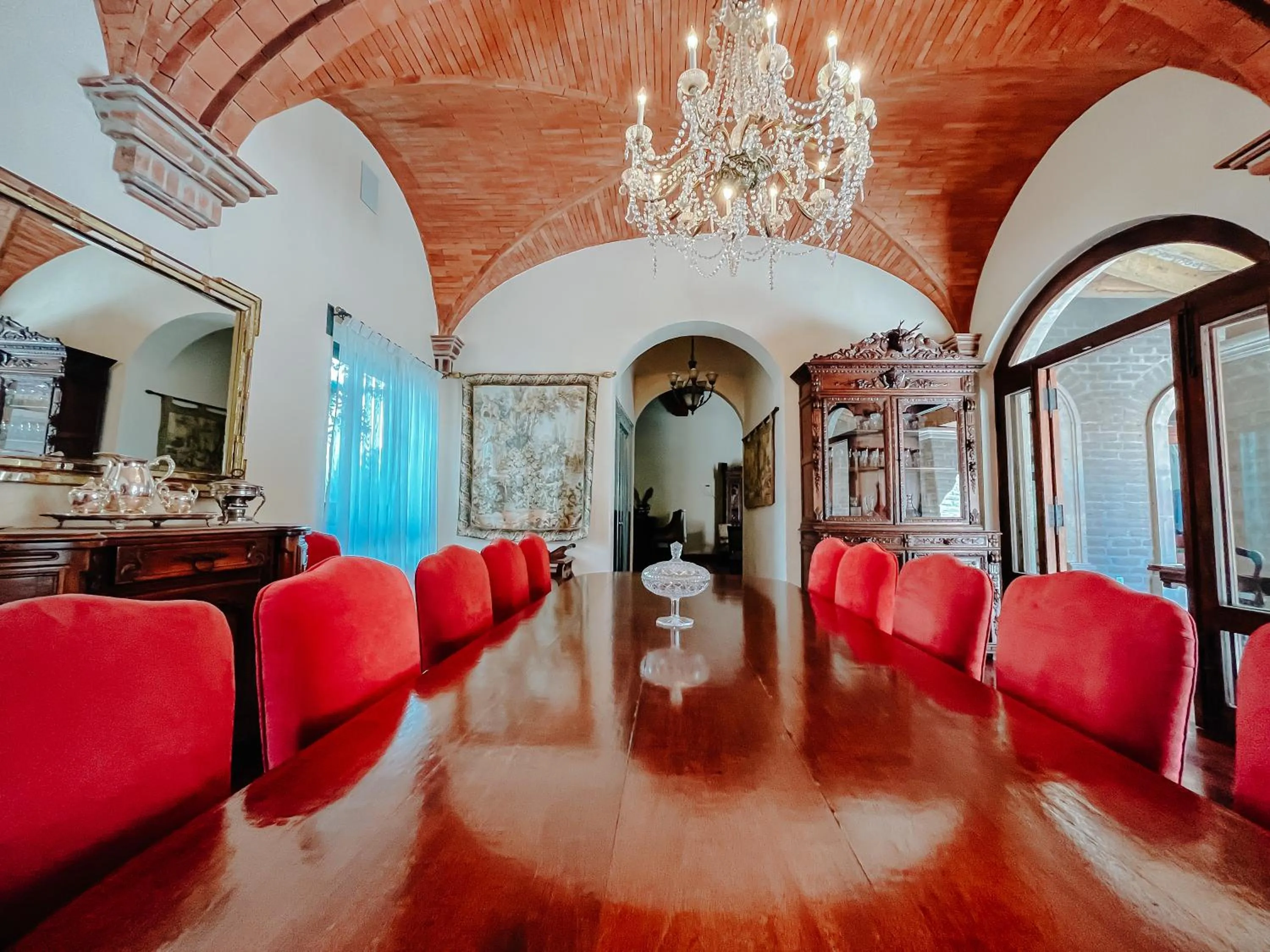 Dining area in Hacienda Los Arcangeles