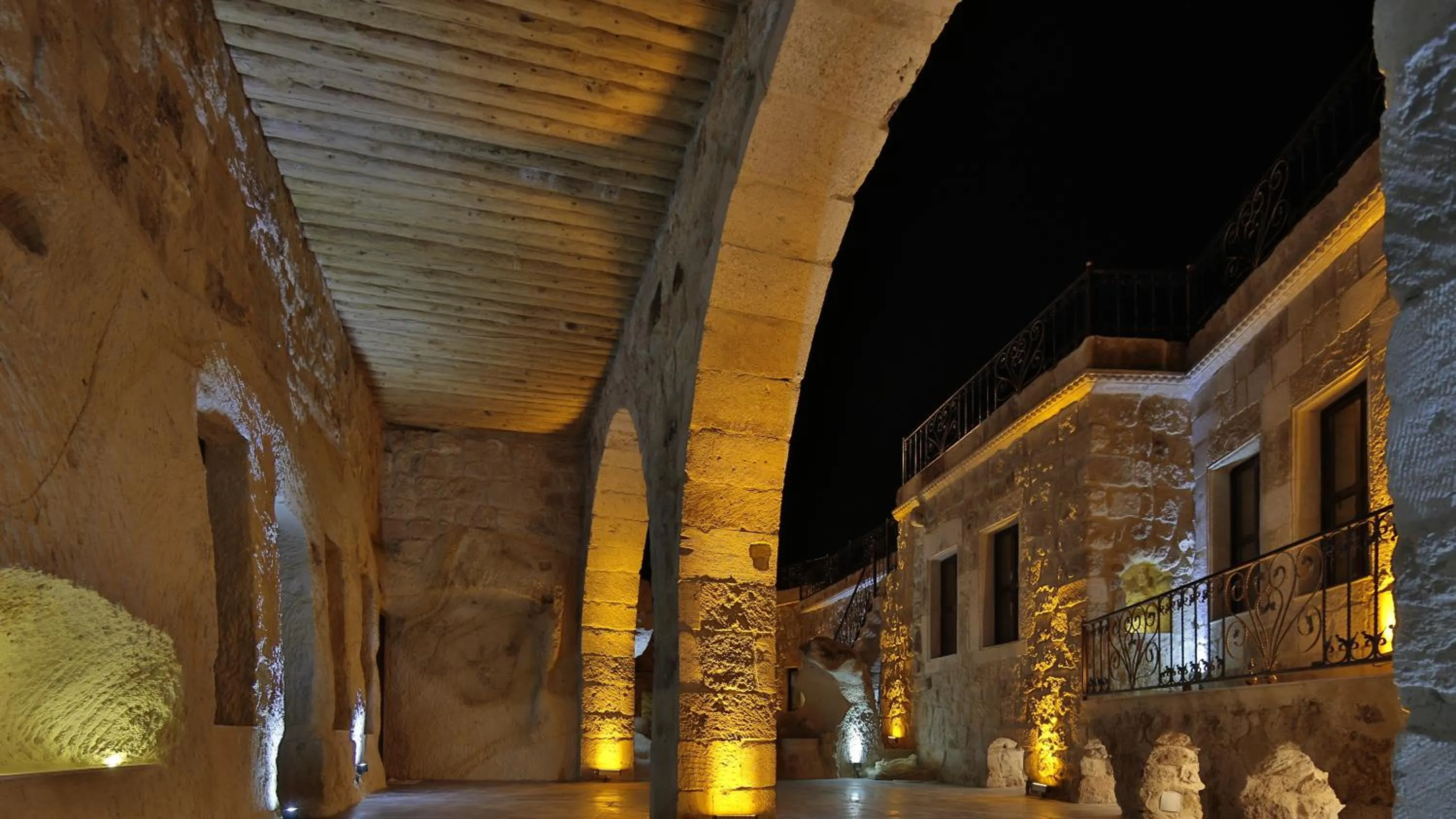 Balcony/Terrace in Golden Cave Suites