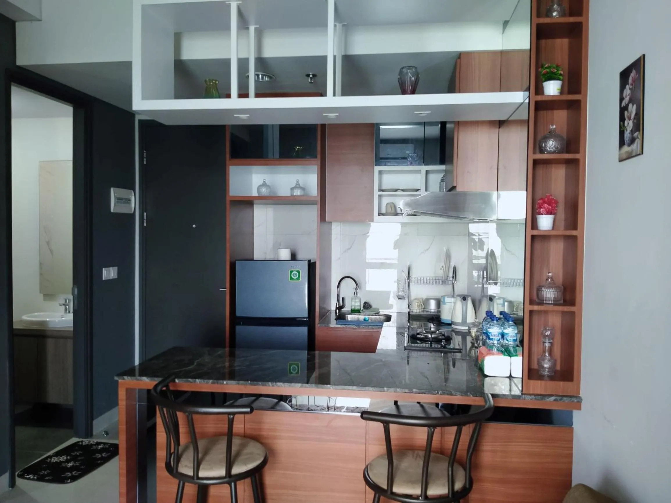 Kitchen or kitchenette in Palam Mansion at Apartment One Residence