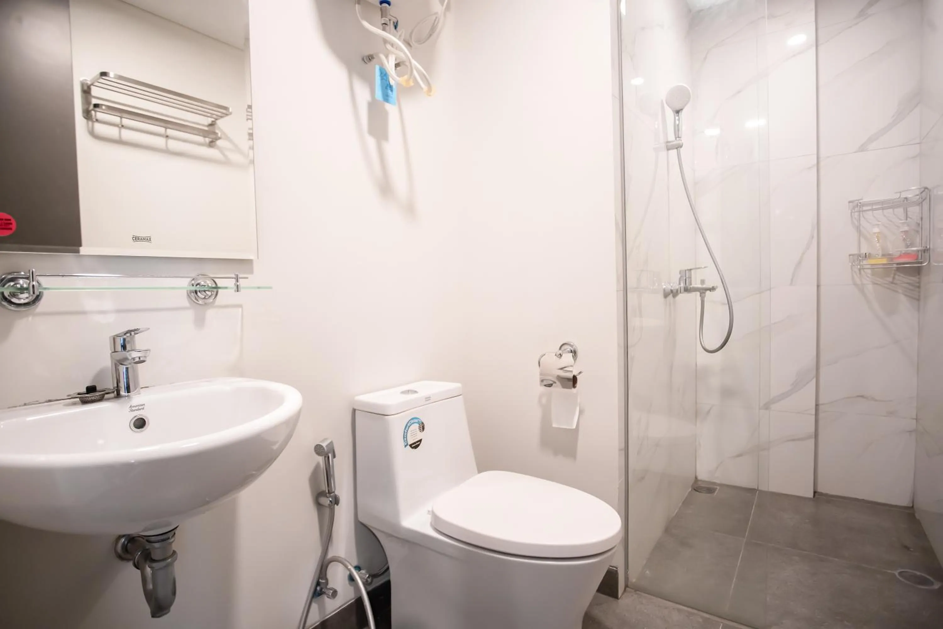 Shower in Palam Mansion at Apartment One Residence