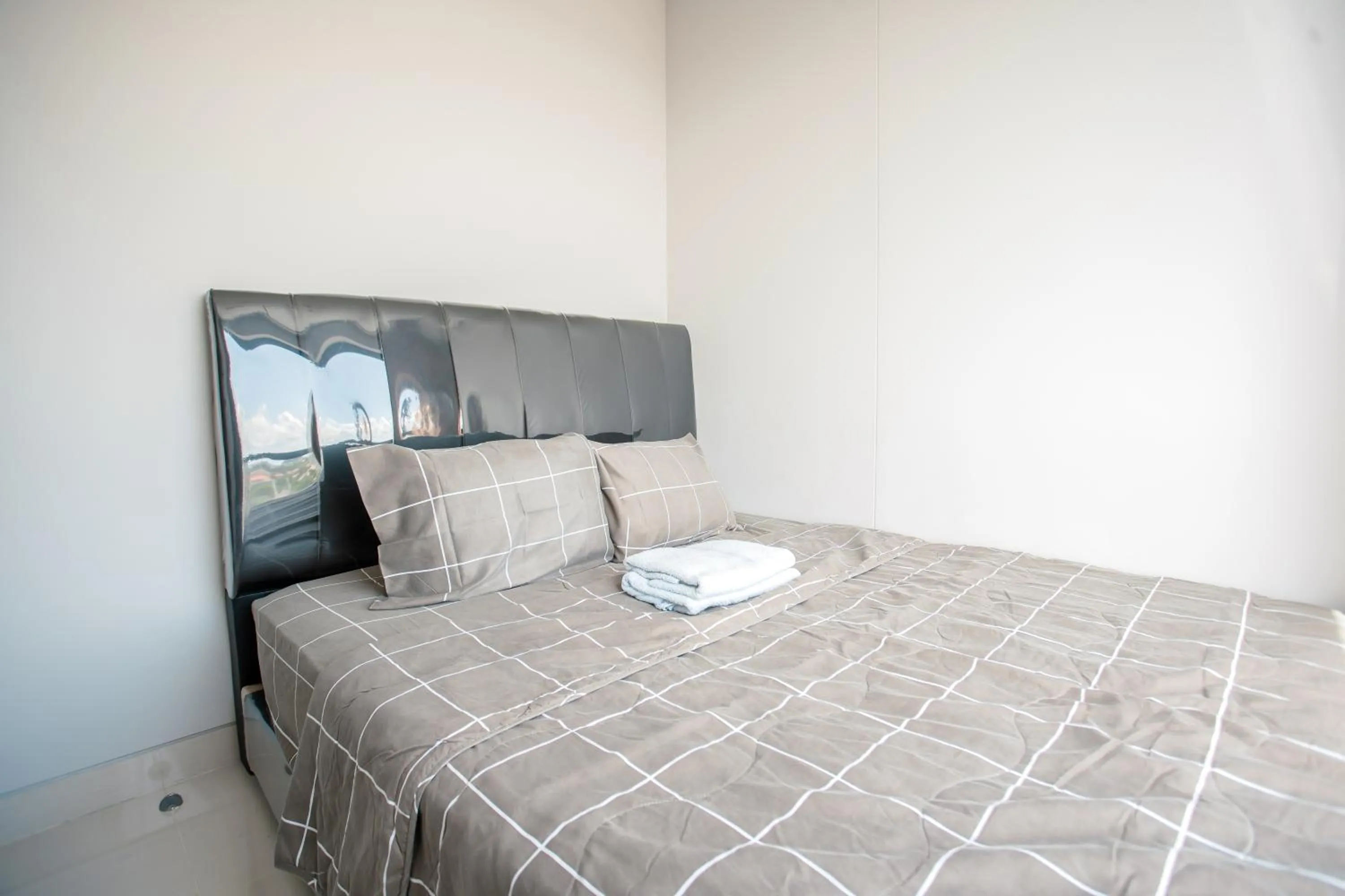 Bedroom, Bed in Palam Mansion at Apartment One Residence