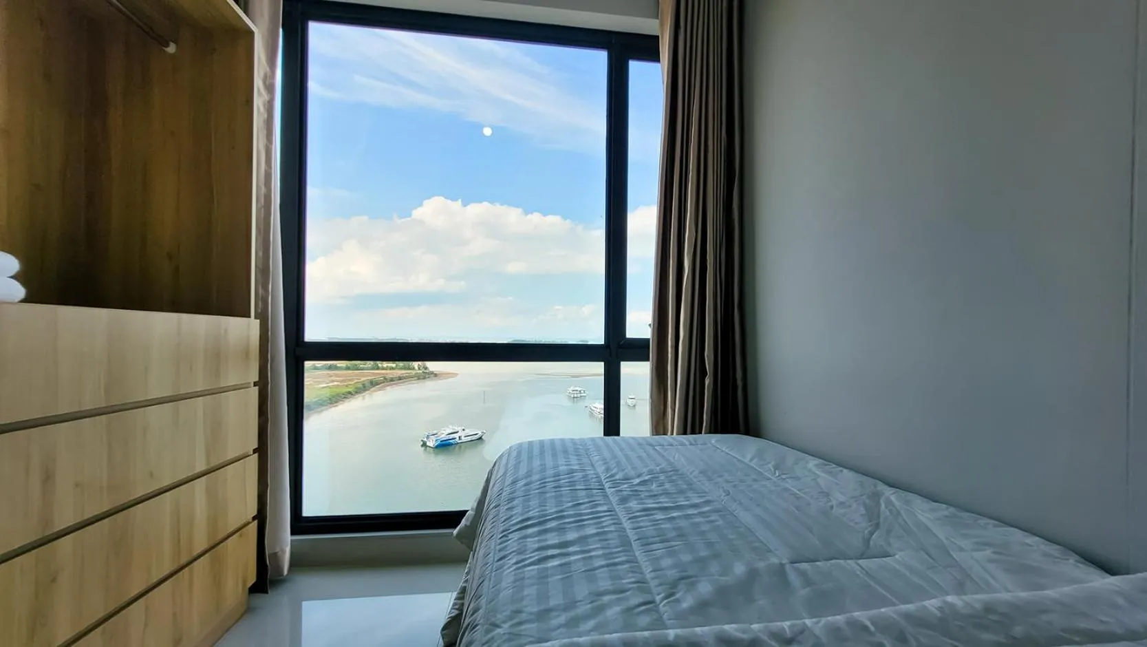 Bed in Palam Mansion at Apartment One Residence