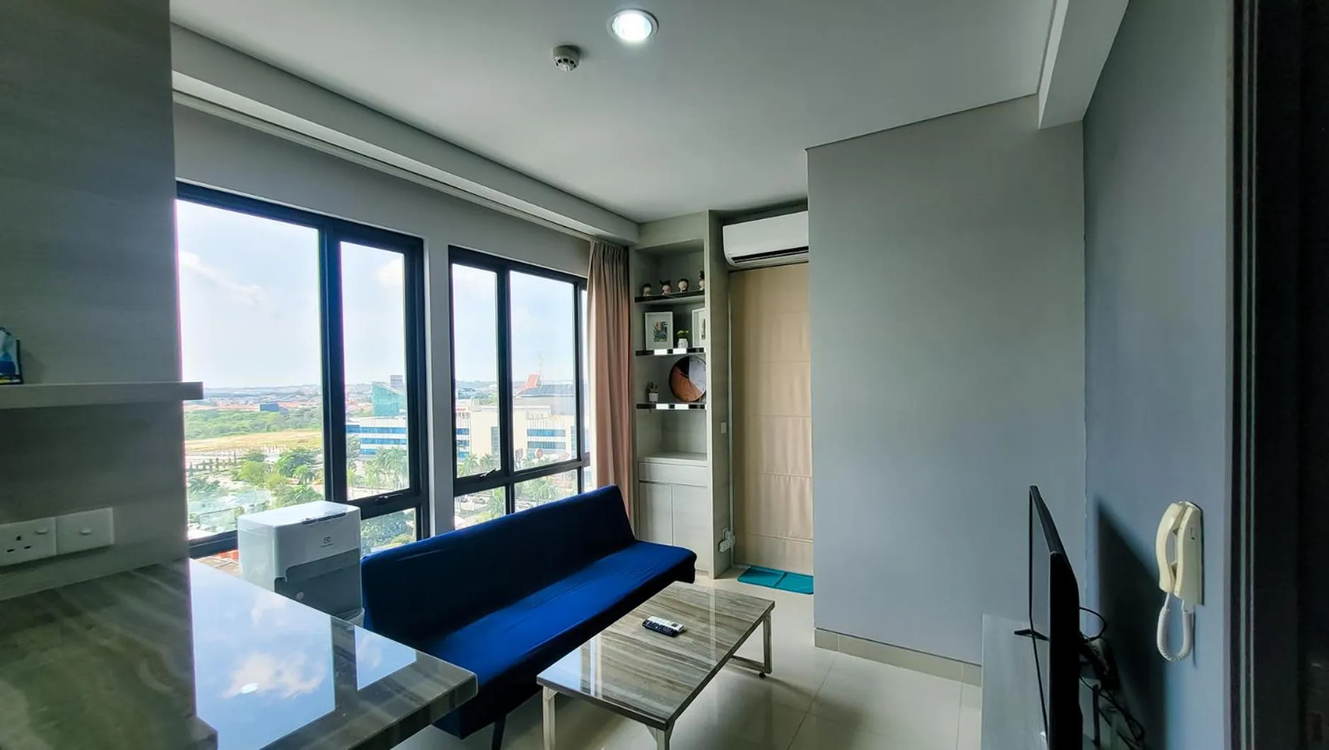 TV and multimedia in Palam Mansion at Apartment One Residence