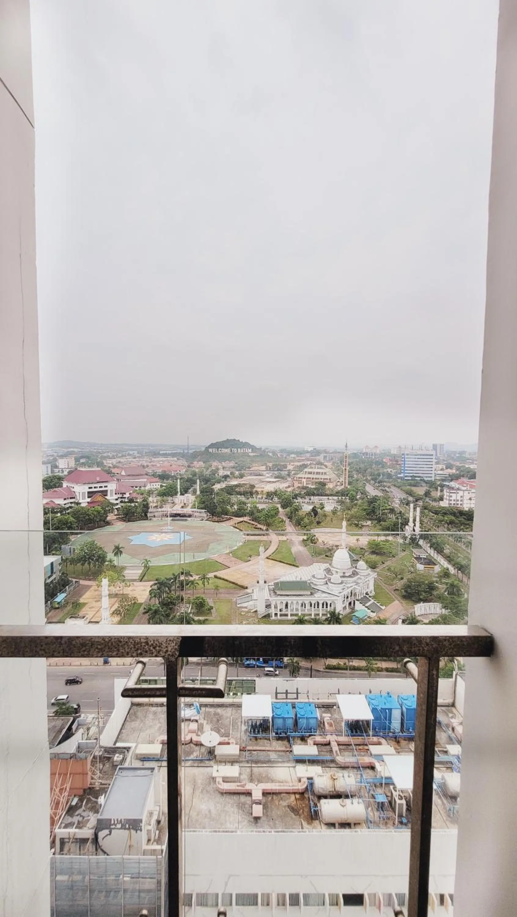 Balcony/Terrace in Palam Mansion at Apartment One Residence