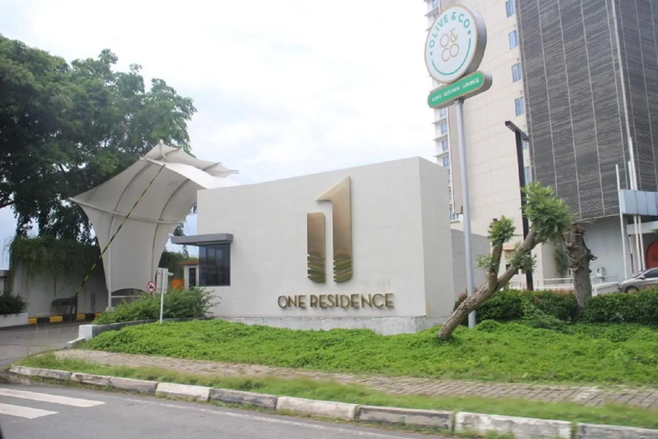 Facade/entrance in Palam Mansion at Apartment One Residence