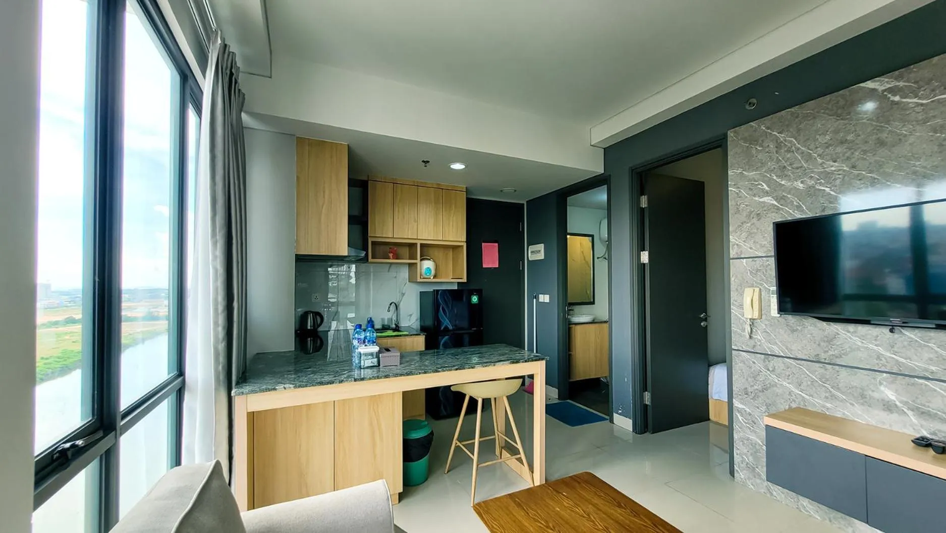 TV and multimedia in Palam Mansion at Apartment One Residence