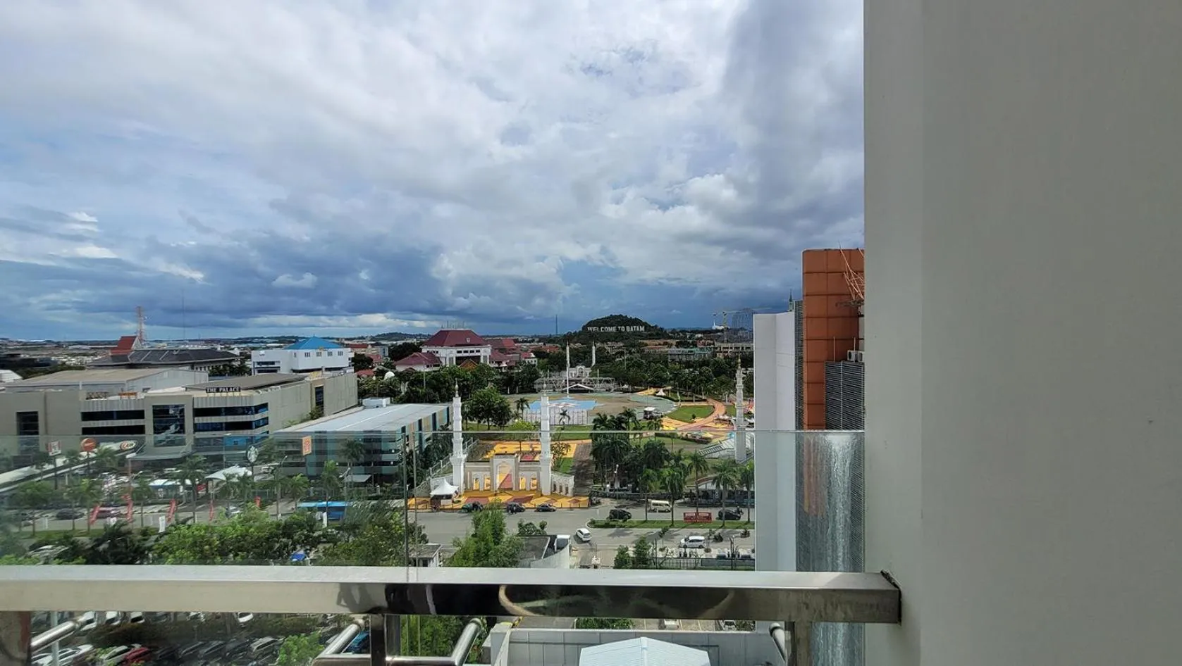 Property building in Palam Mansion at Apartment One Residence