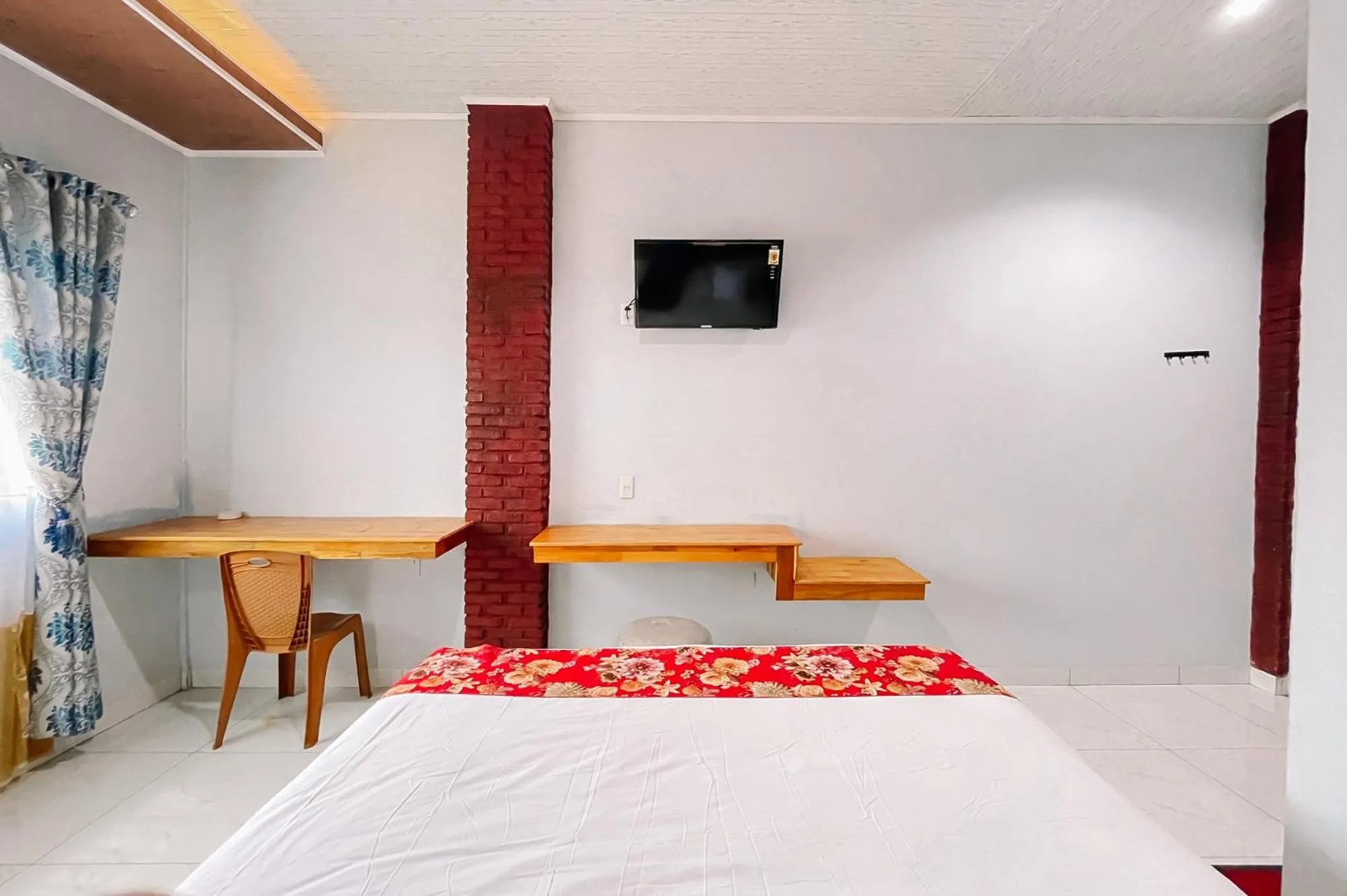 Bed in Hotel New Dieng By Helocus