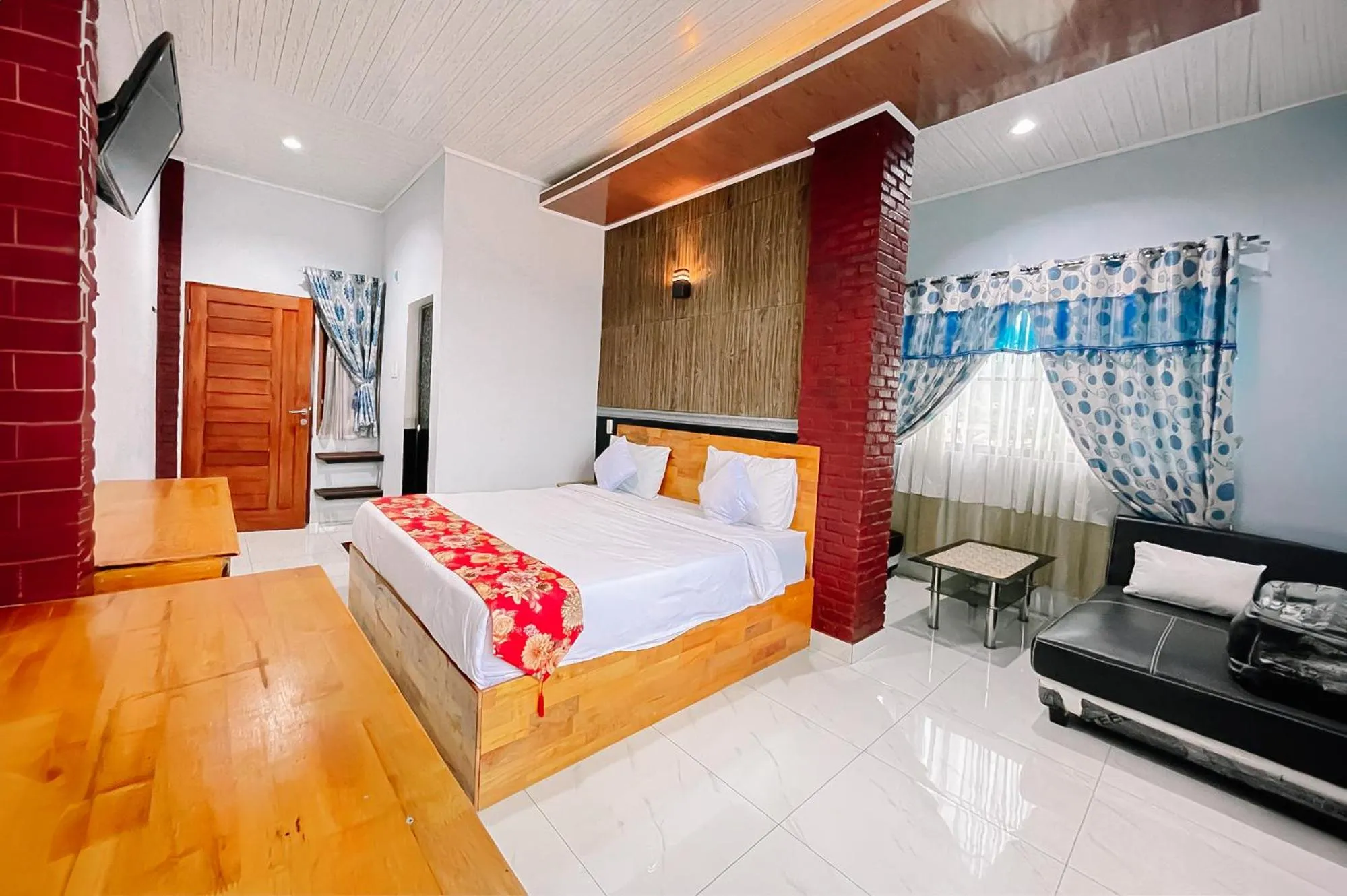 Bed in Hotel New Dieng By Helocus