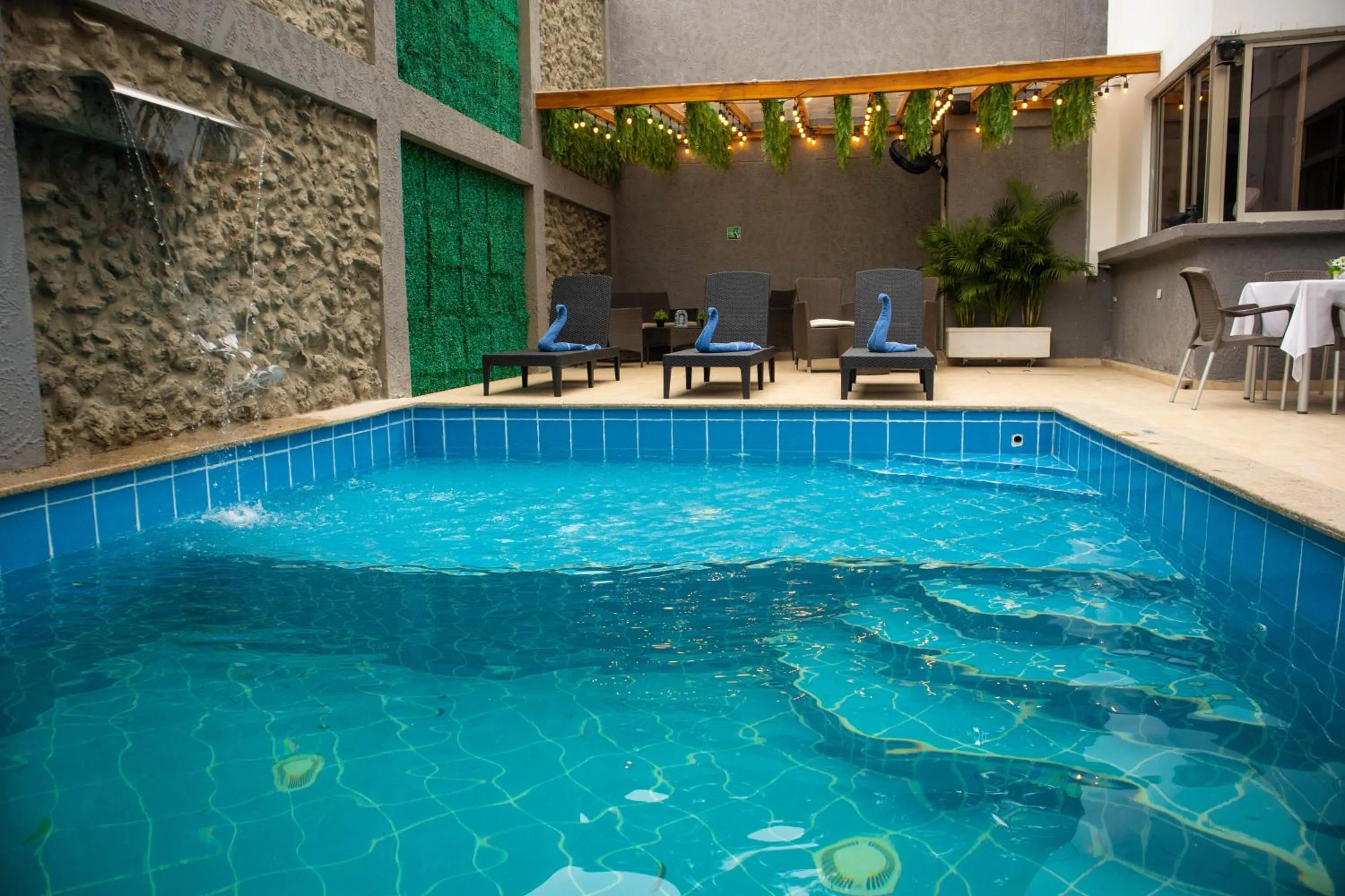 Patio in Hotel El Marqués De Manga