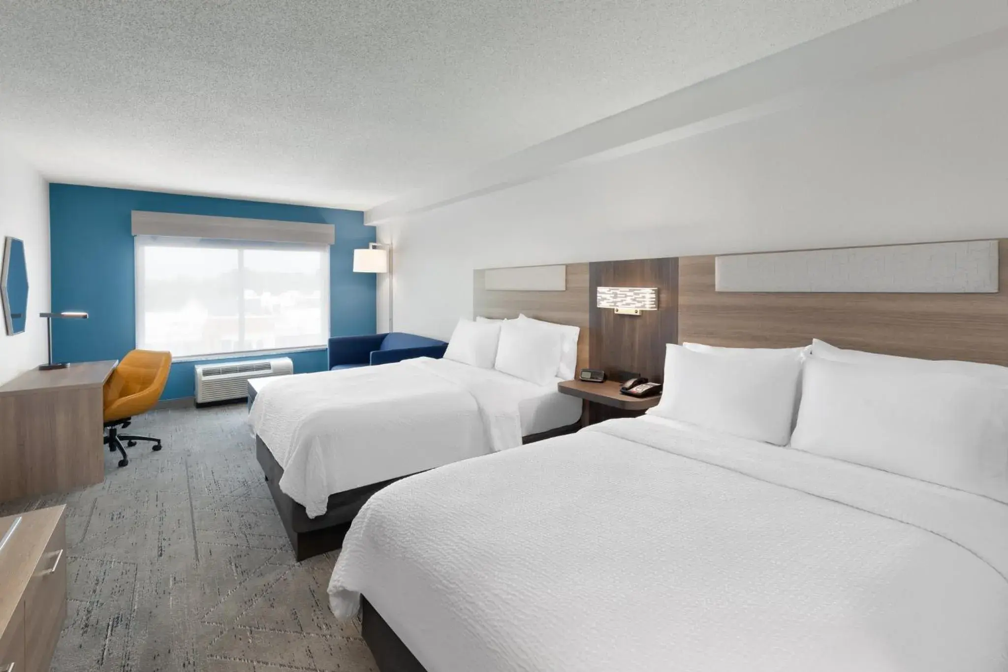 Standard Queen Room with Two Queen Beds and Extra Floor Space in Holiday Inn Express Hotel & Suites Huntsville West - Research Park by IHG Standard Queen Room with Two Queen Beds and Extra Floor Space in Holiday Inn Express Hotel & Suites Huntsville West - Research Park by IHG