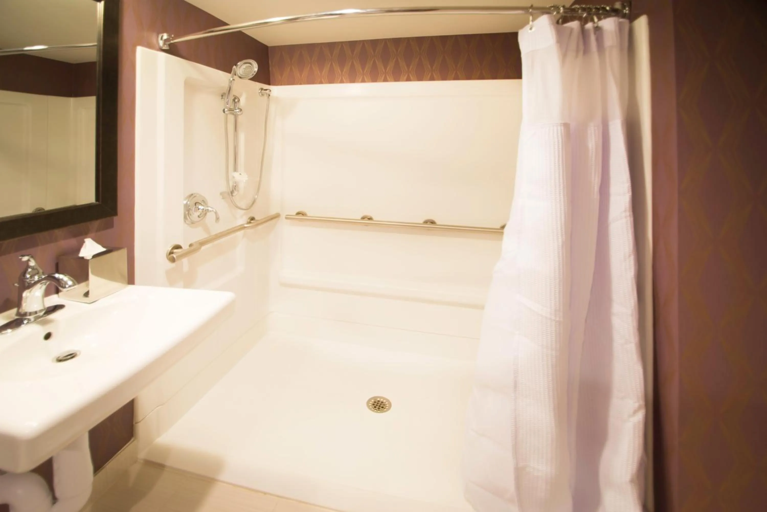 Bathroom in Crowne Plaza Saddle Brook by IHG