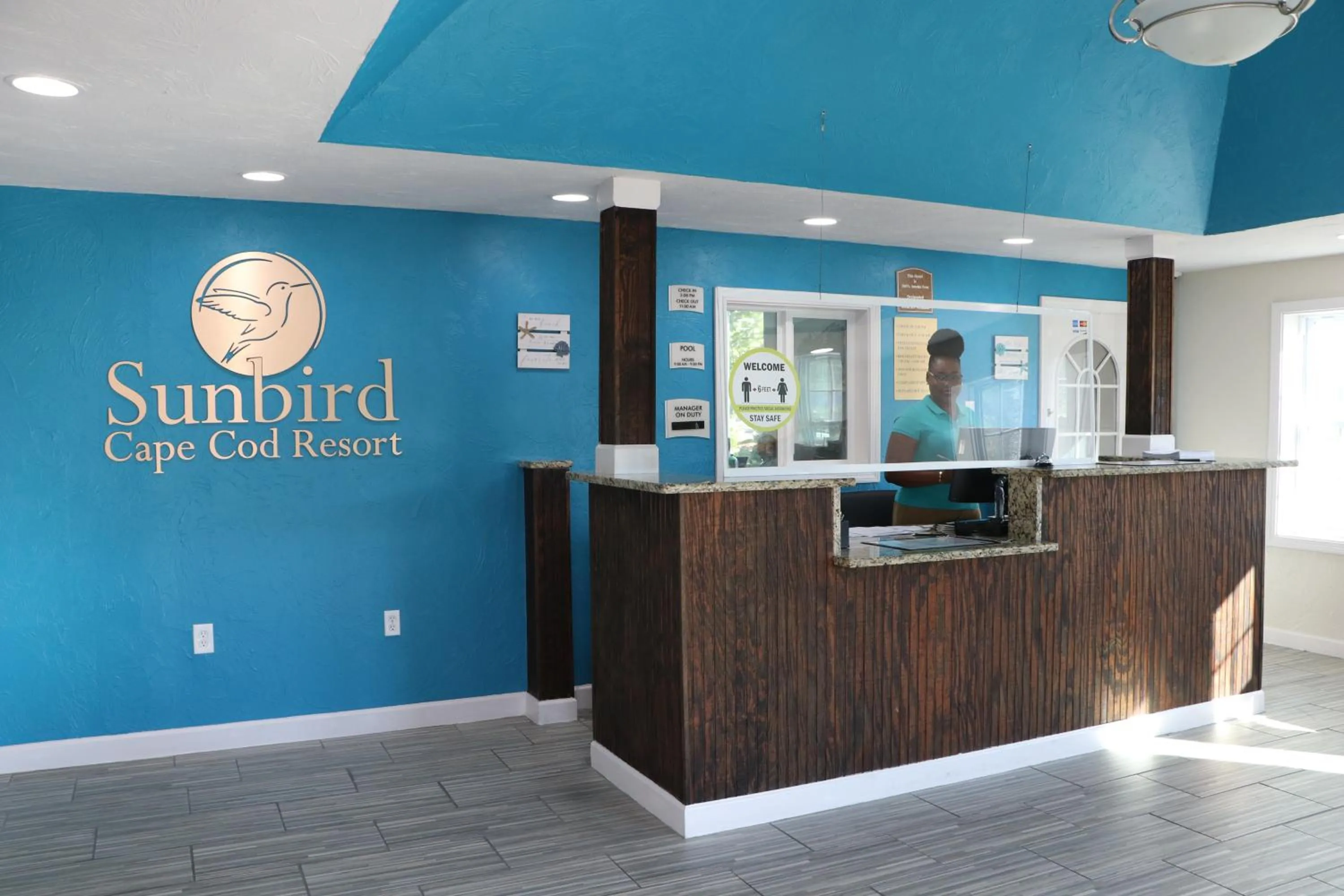 Lobby or reception in Sunbird Cape Cod Annex