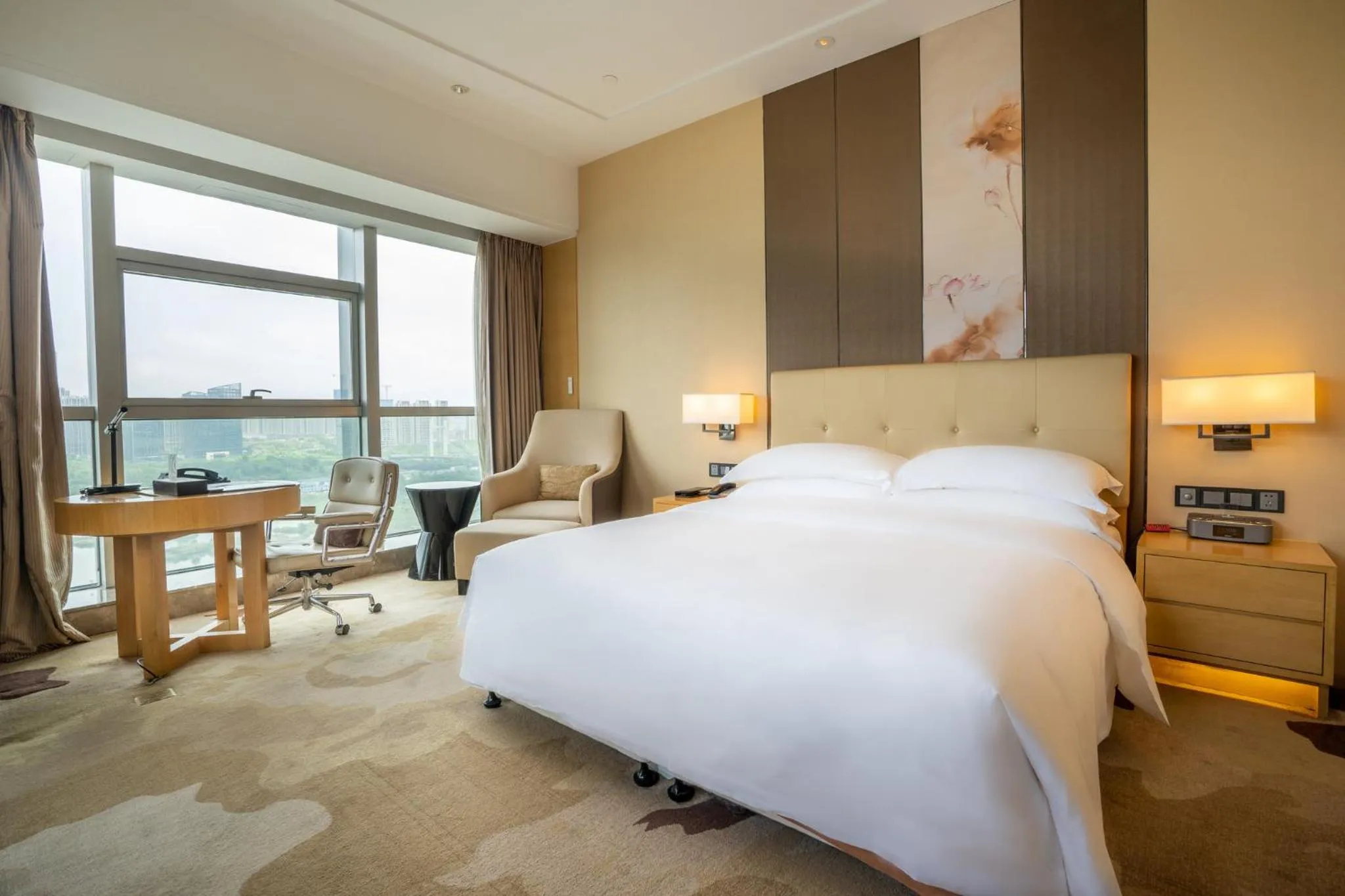 Photo of the whole room, Bed in Expo Center Hotel - Free Shuttle Bus & Late Check-out