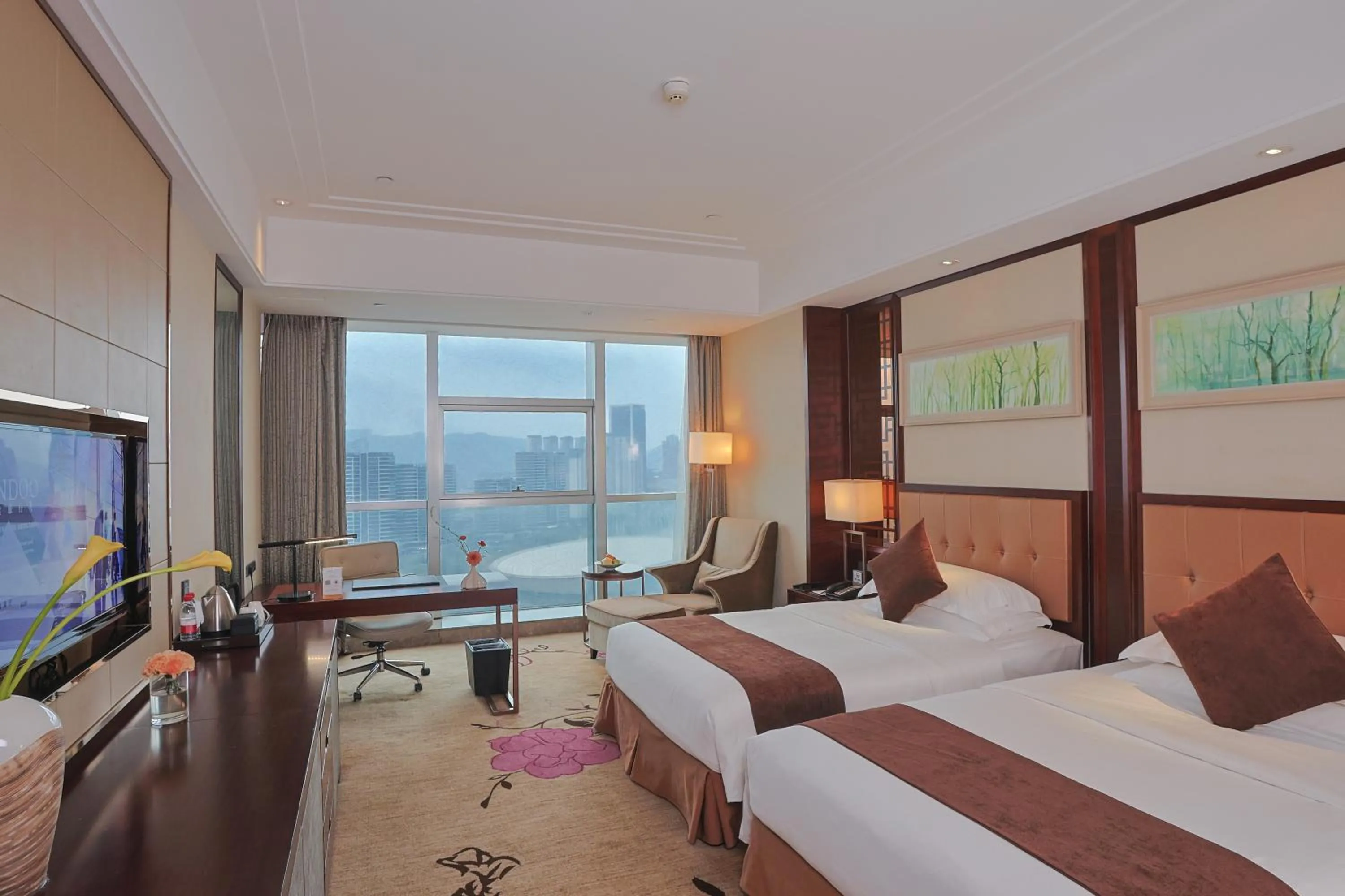 Bedroom, Bed in Expo Center Hotel - Free Shuttle Bus & Late Check-out