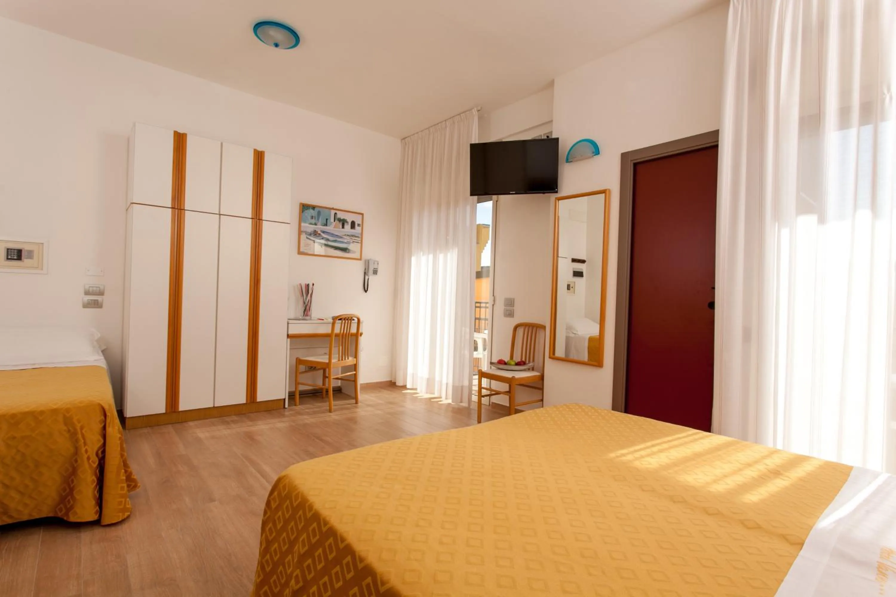 Photo of the whole room, Bed in Hotel Vanni