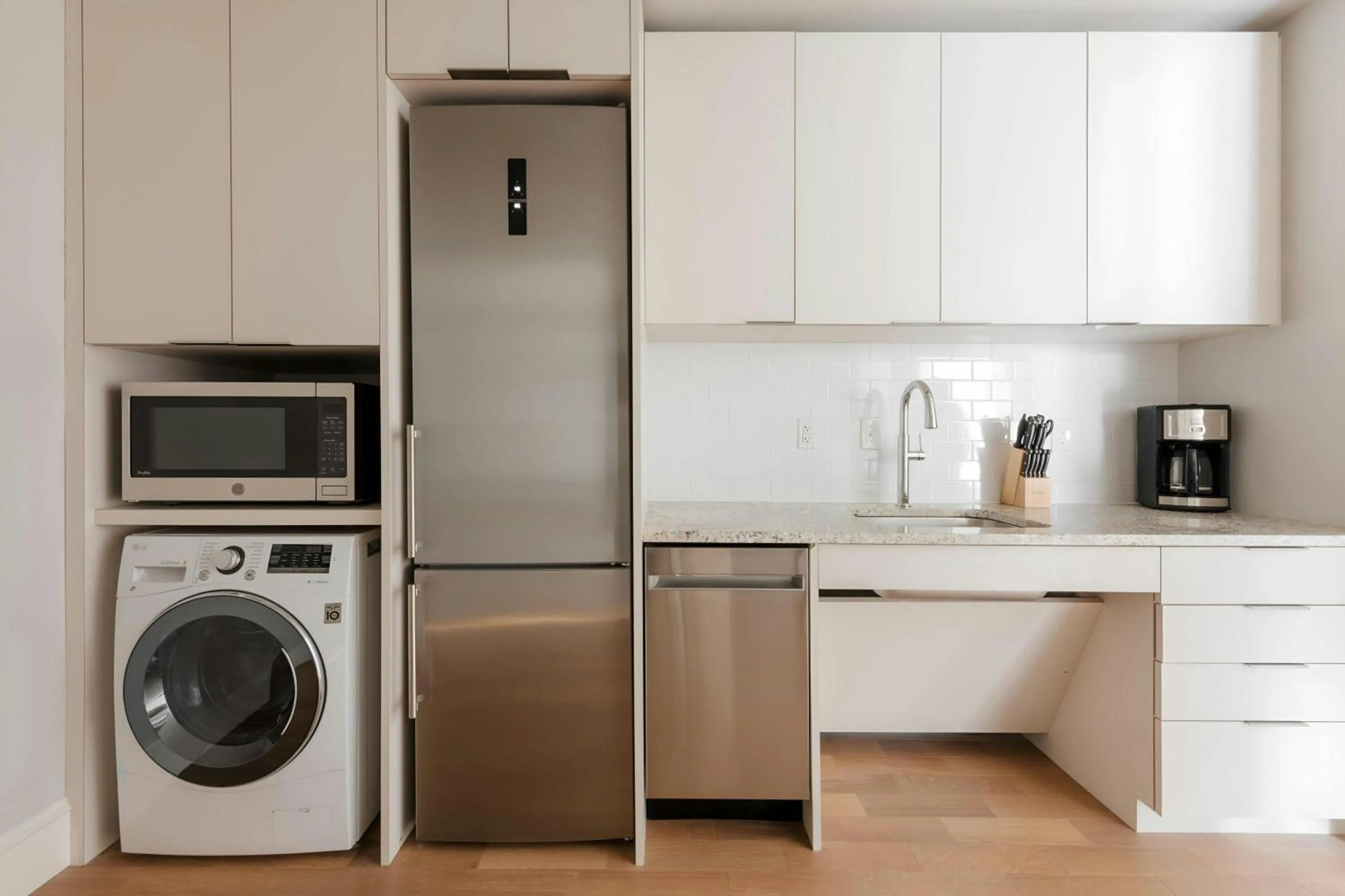 Kitchen or kitchenette in Sonder by Marriott Bonvoy The Magnolia Apartments Back Bay