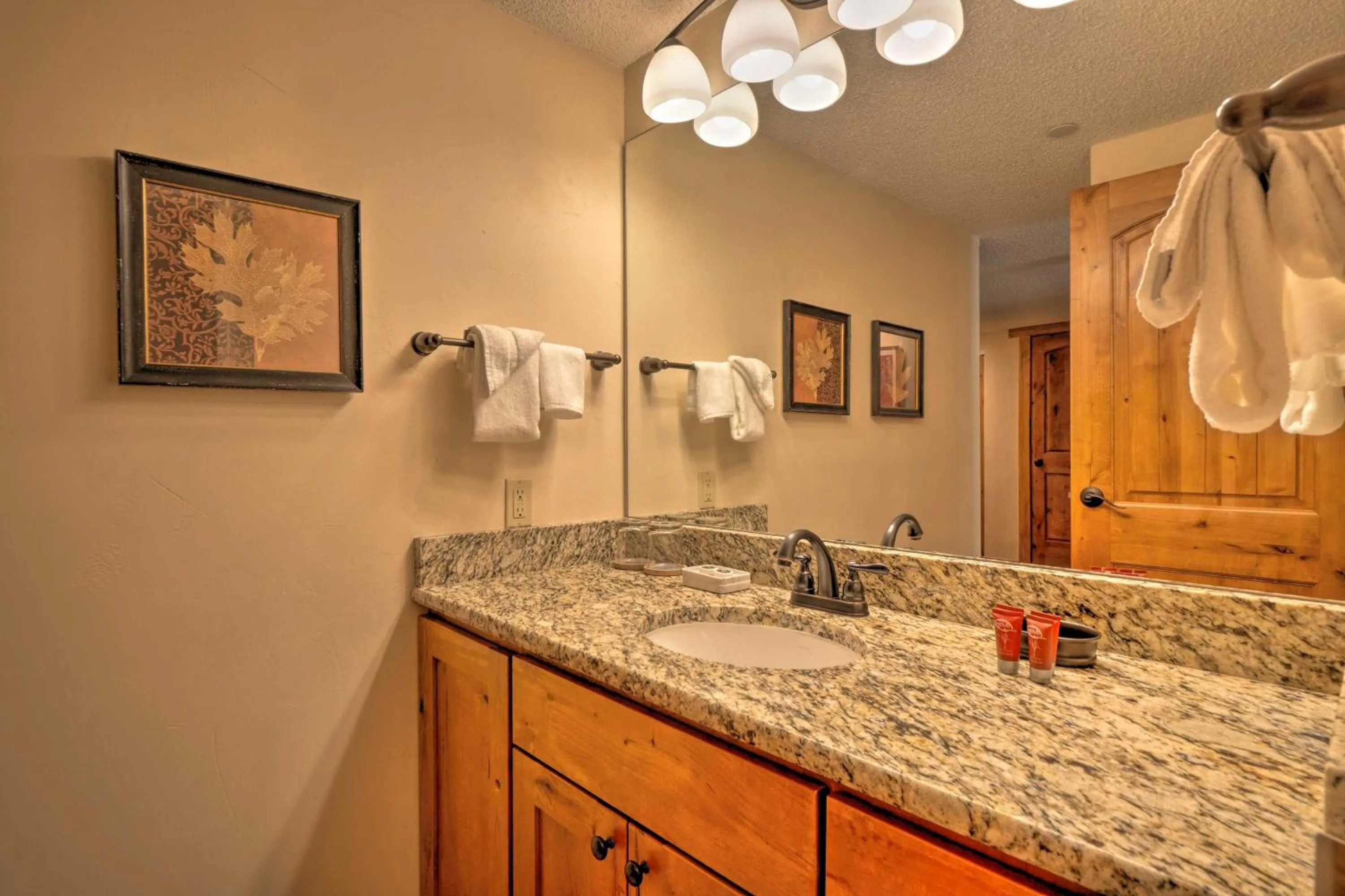 Bathroom in Beaver Run Resort 4228