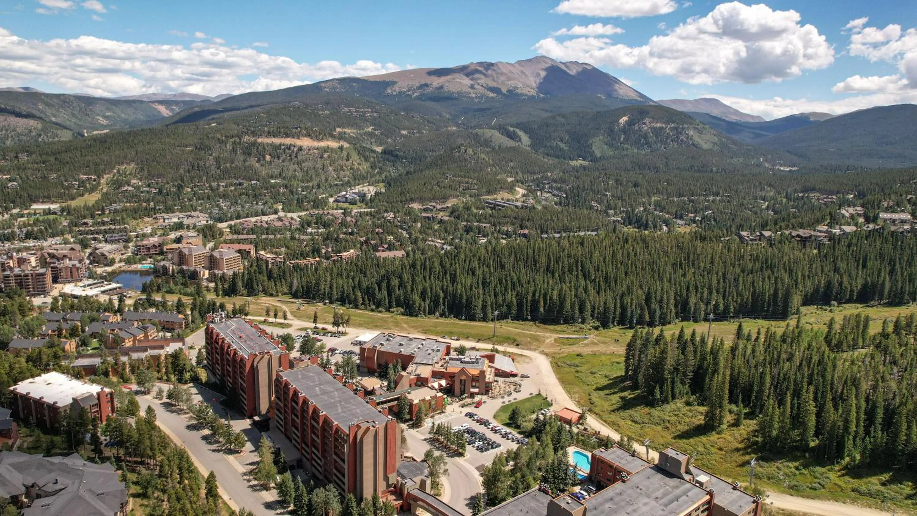 Bird's-eye View in Beaver Run Resort 4228