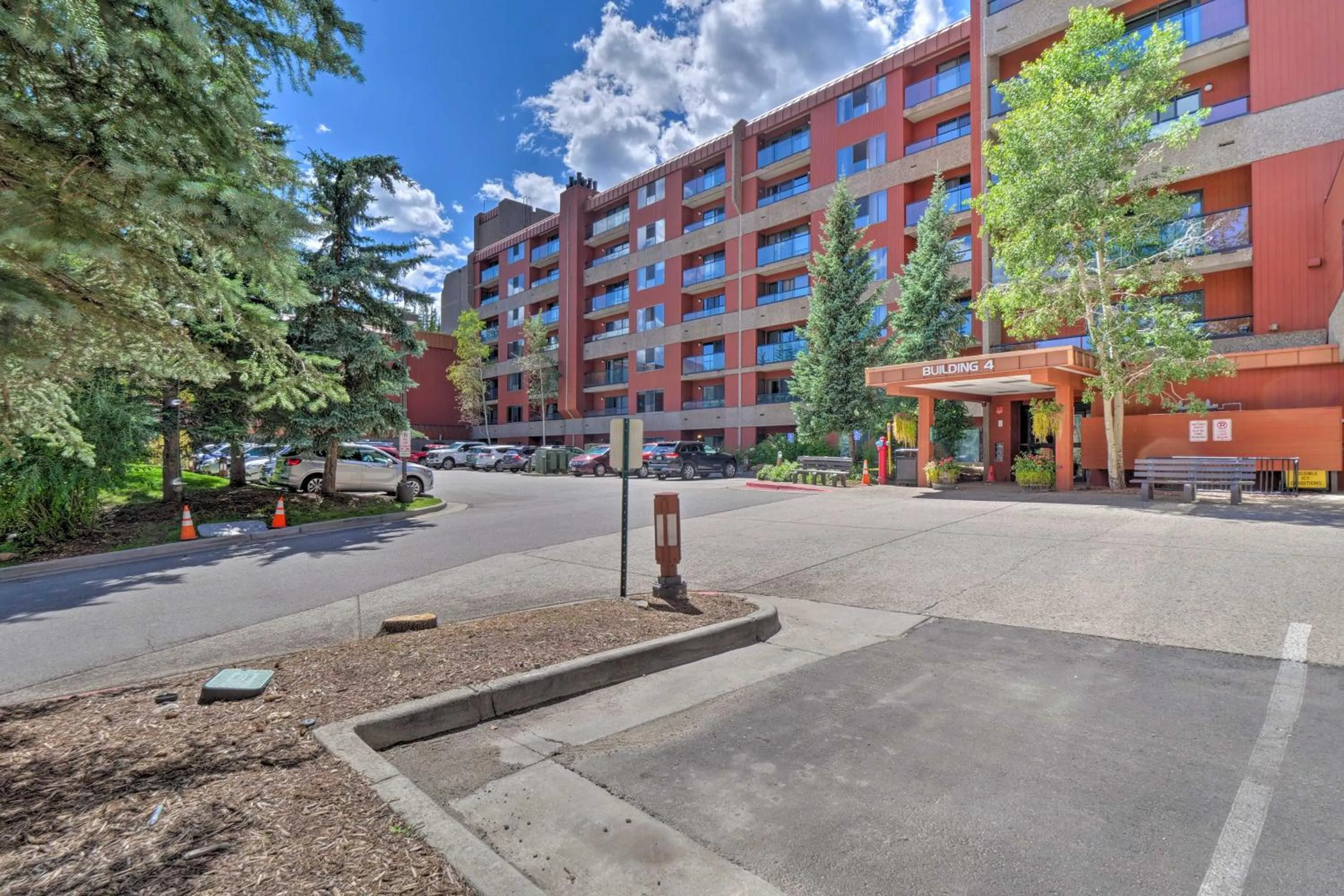 Property Building in Beaver Run Resort 4228