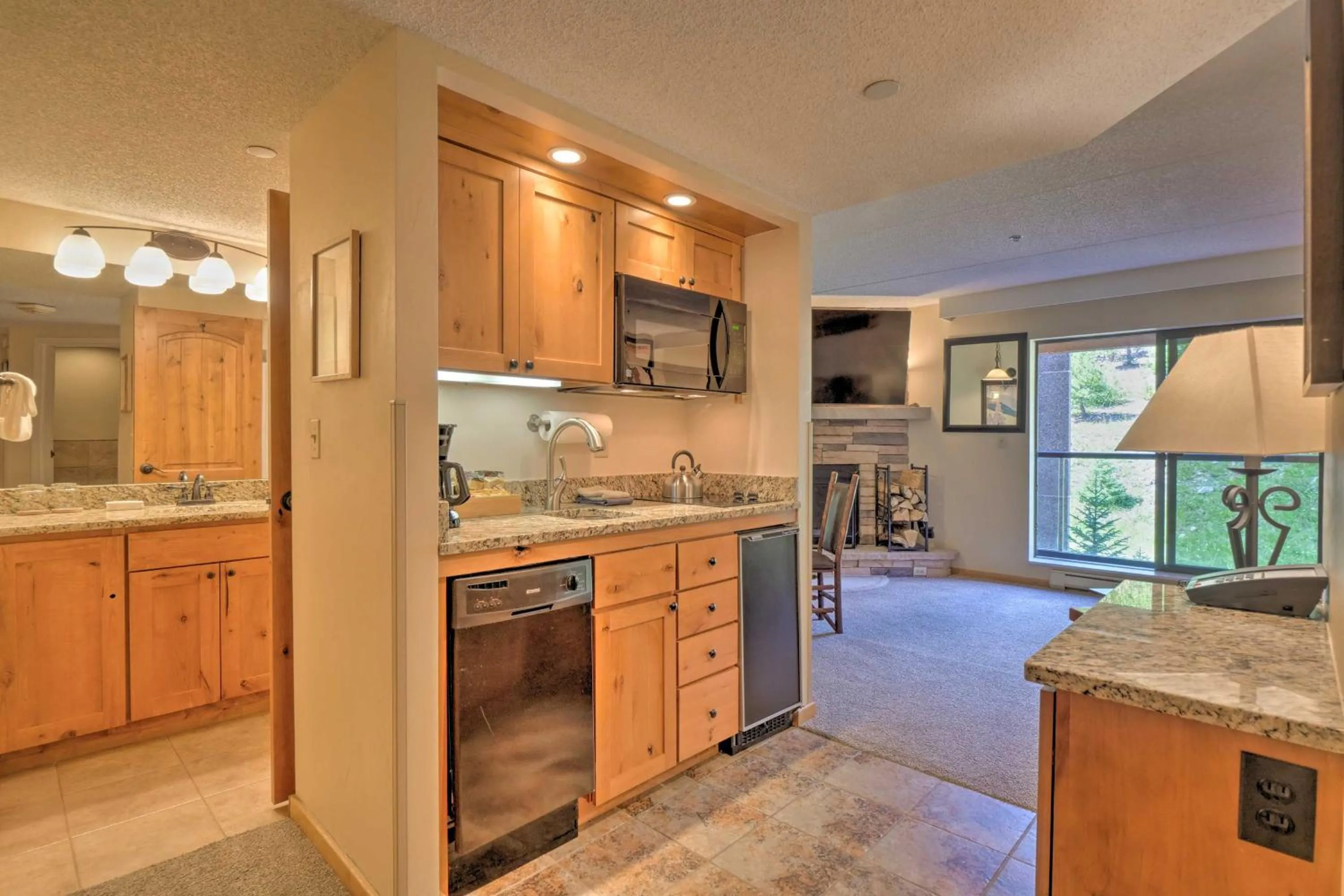 Kitchen/Kitchenette in Beaver Run Resort 4228