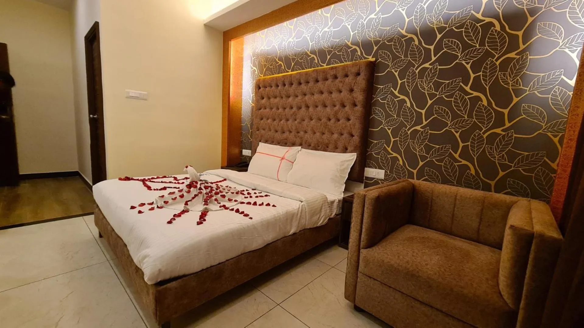Bed in MMD Grande A Boutique Hotel