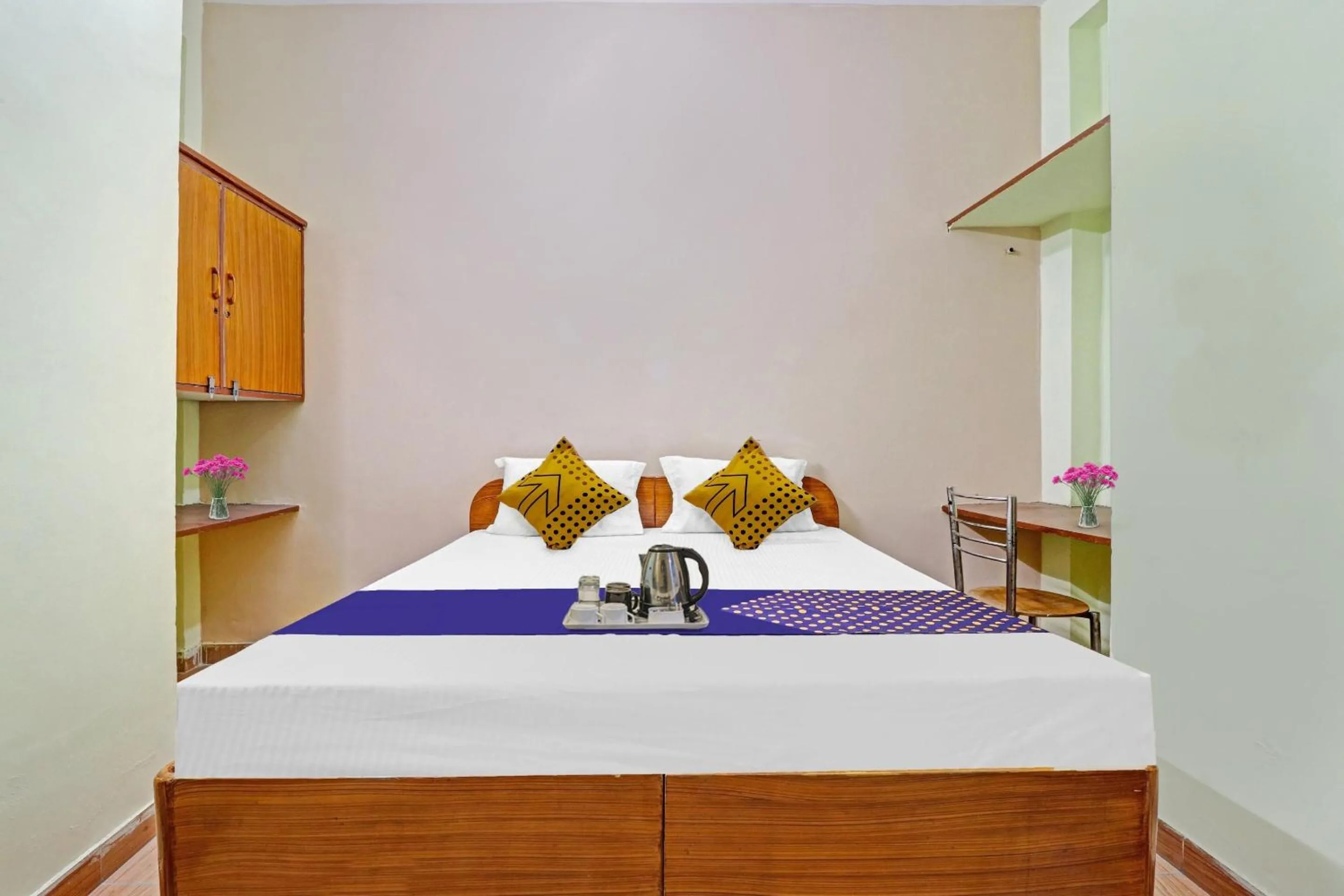 Bedroom, Bed in SPOT ON Ganpati Home Stays