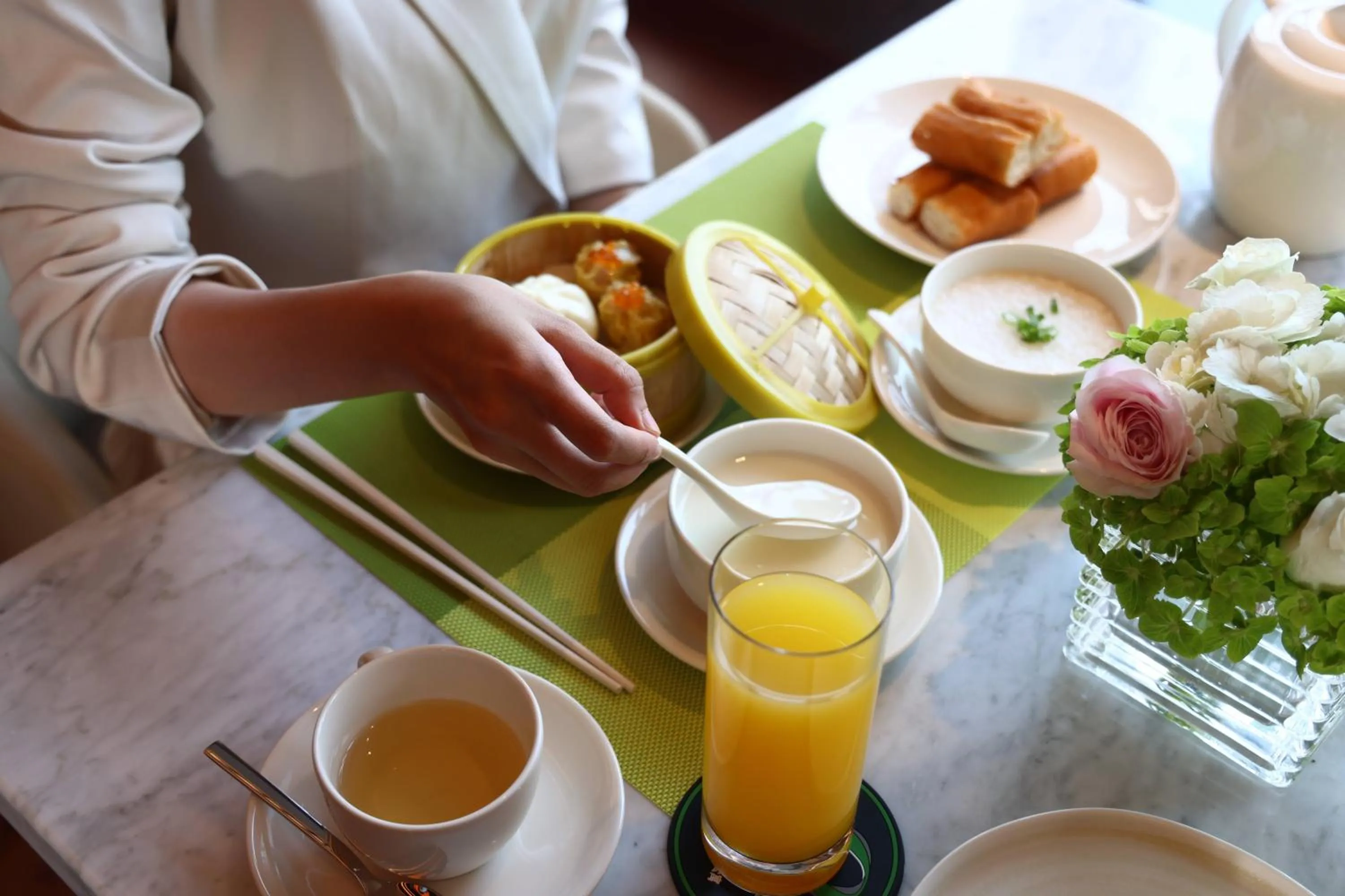 Breakfast in Oakwood Residence Foshan