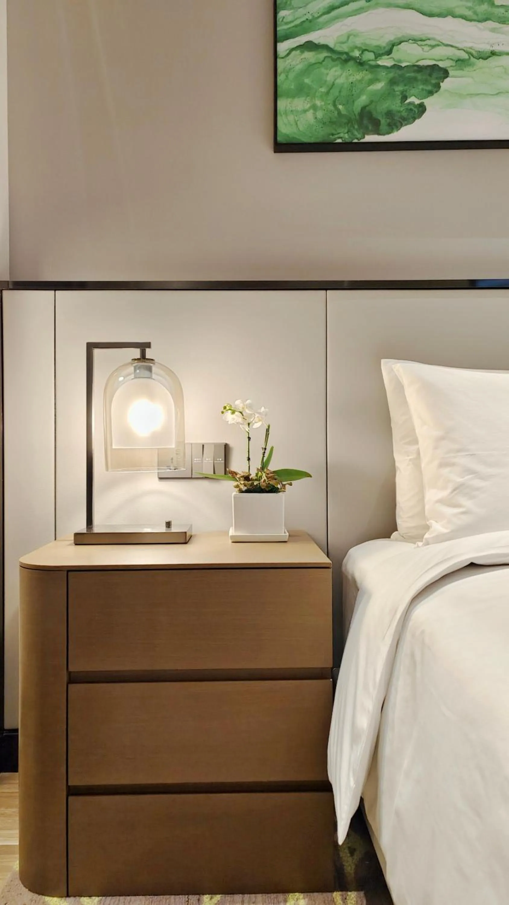 Bedroom, Bed in Oakwood Residence Foshan