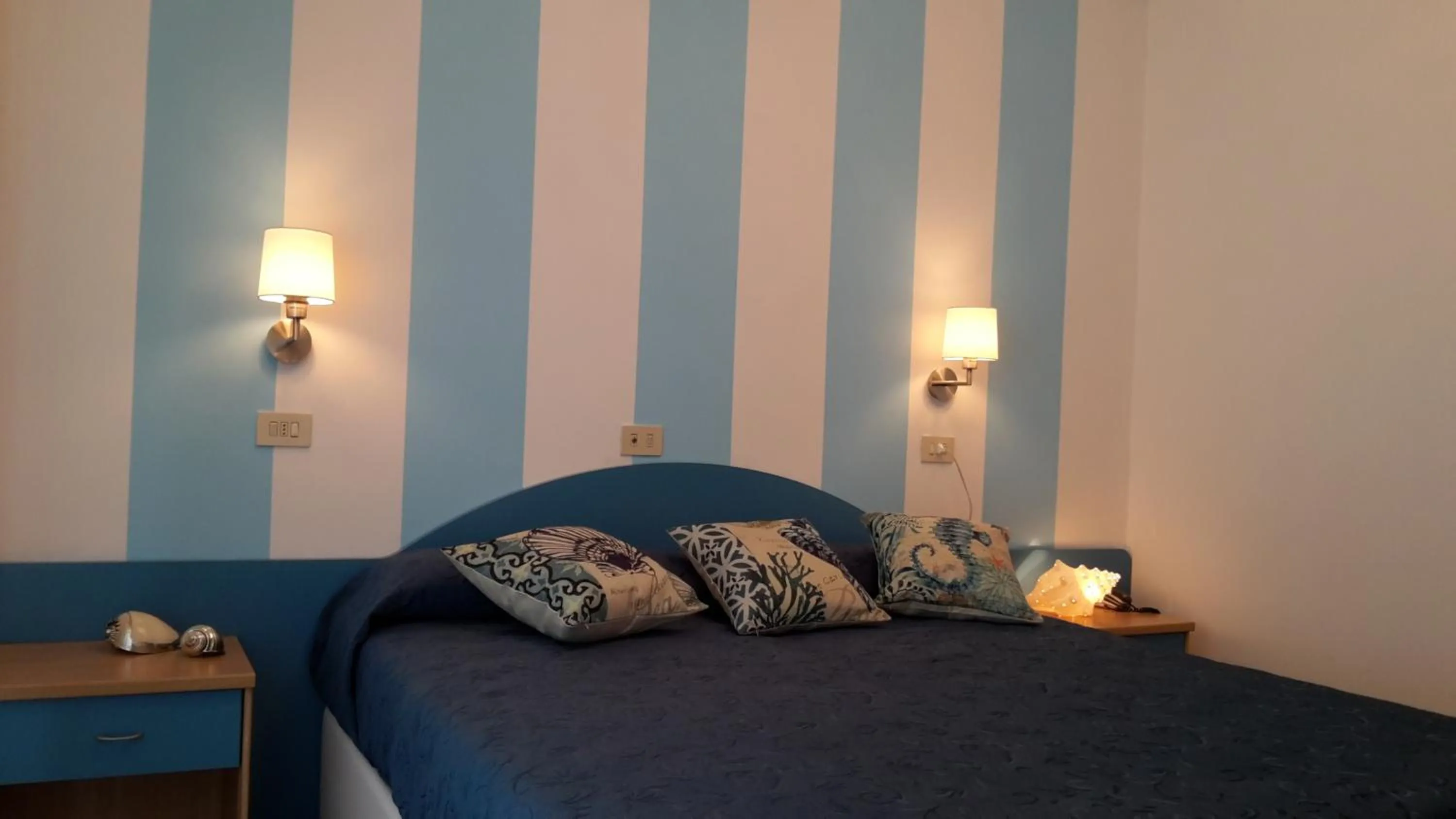 Bed in Hotel Mon Pays