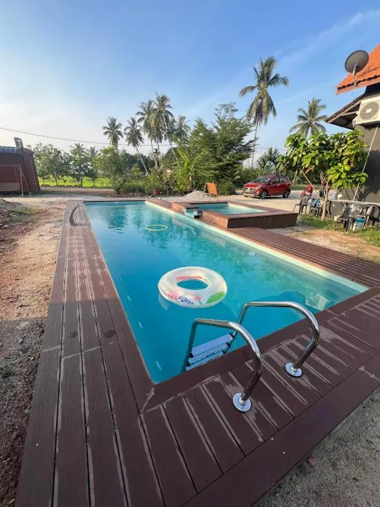 HOMESTAY Kampong KOTA AUR Resort with swimming pool, Kepala Batas, SEBERANG PERAI, PENANG -MOTAC registered Awarded ASEAN homestay standard Malaysia AWARD 2023-2028 Only 3 minutes from viral KG AGONG