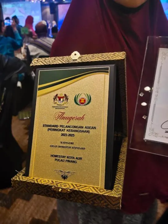 Certificate/Award in HOMESTAY Kampong KOTA AUR Resort with swimming pool, Kepala Batas, SEBERANG PERAI, PENANG -MOTAC registered Awarded ASEAN homestay standard Malaysia AWARD 2023-2028 Only 3 minutes from viral KG AGONG