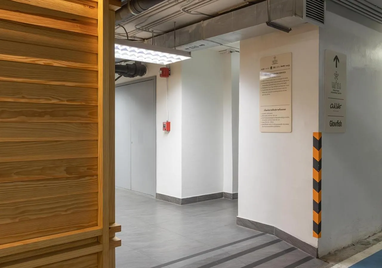 Parking in Ad Lib Hotel Khon Kaen