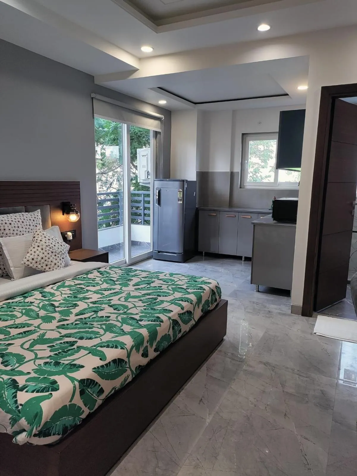 Bedroom, Bed in Perch Service Apartment DLF Cyber City