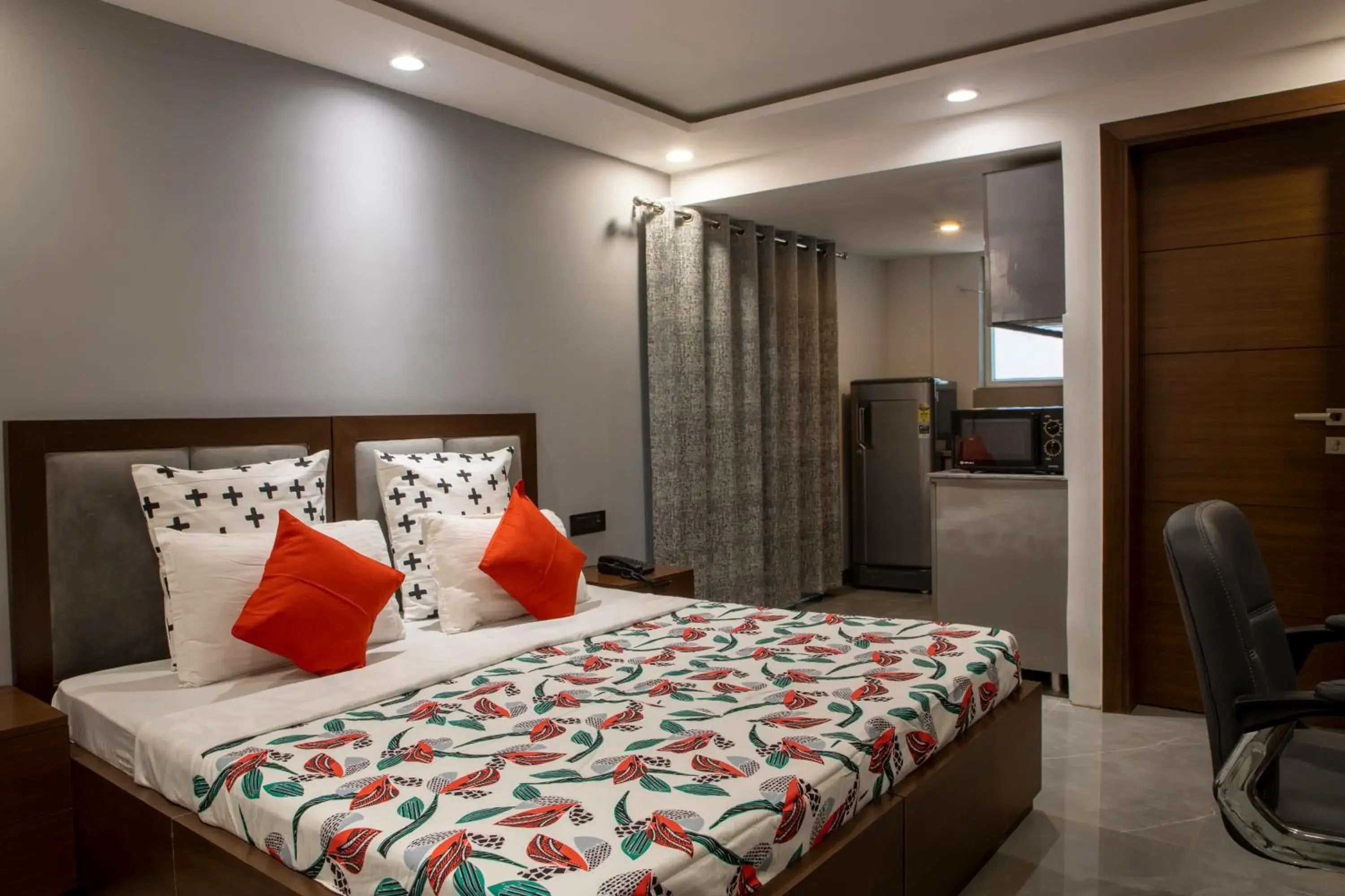 Standard Studio in Perch Service Apartment DLF Cyber City Standard Studio in Perch Service Apartment DLF Cyber City