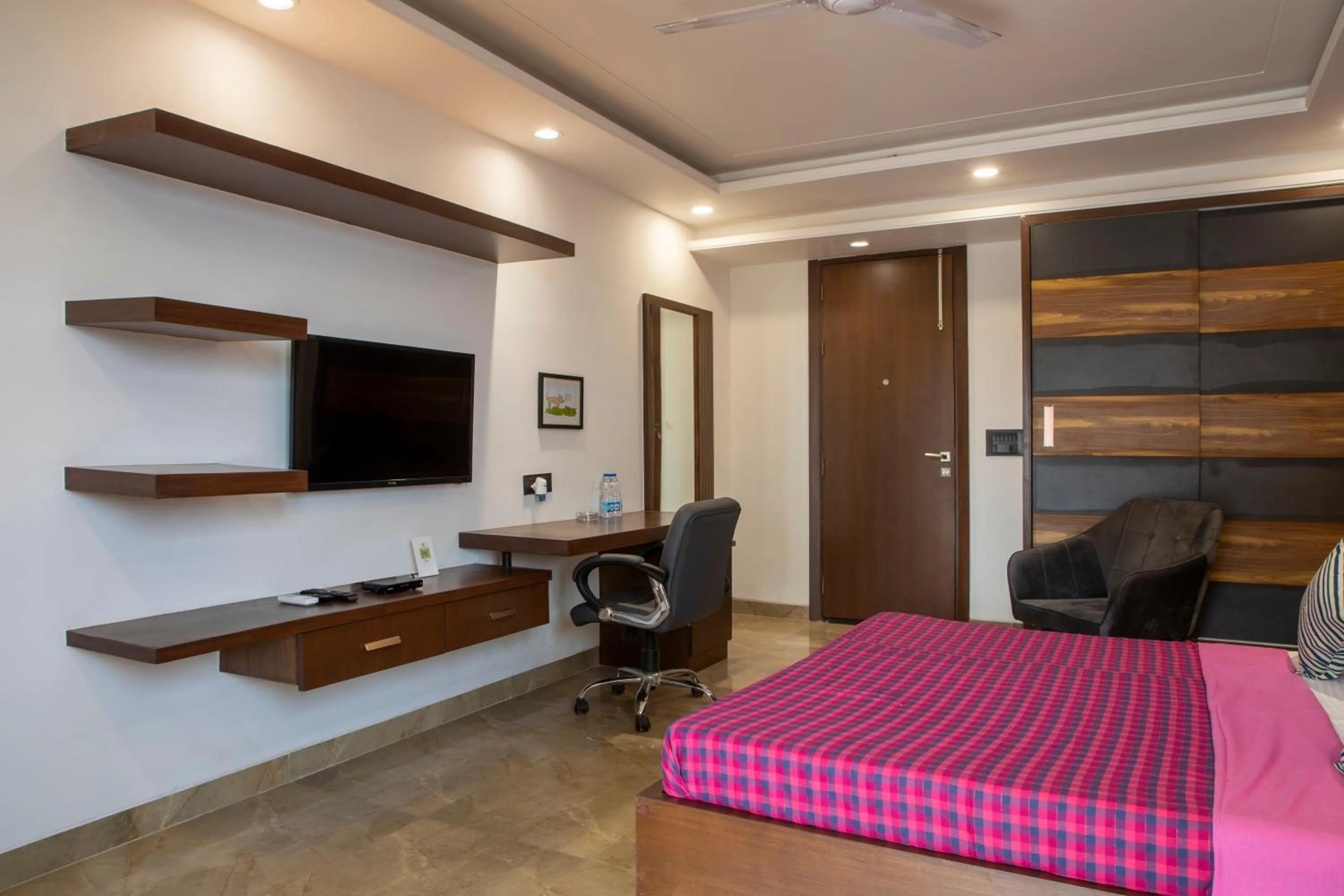 Bed in Perch Service Apartment DLF Cyber City