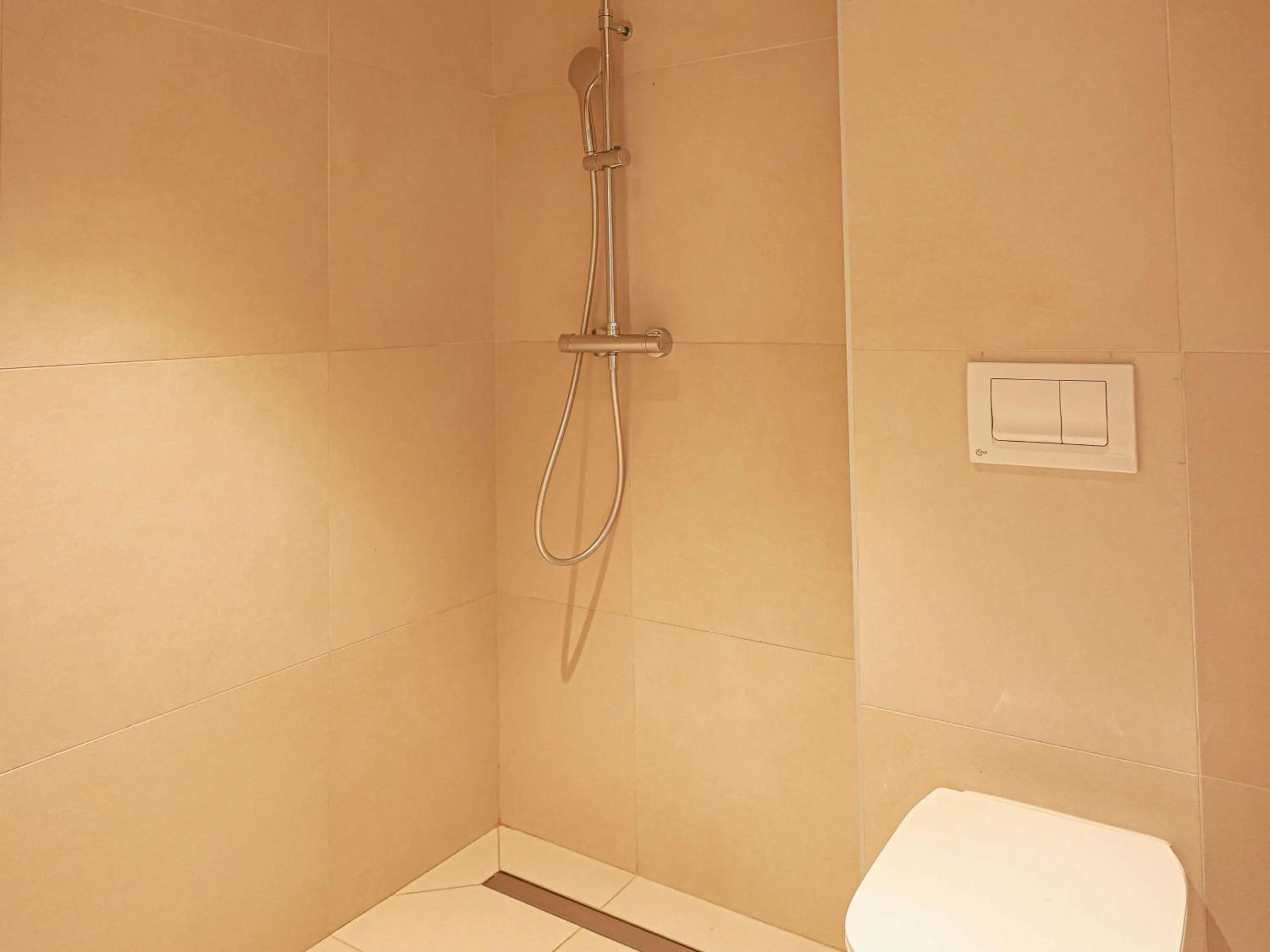 Bedroom in Ibis Styles Mayotte Aéroport