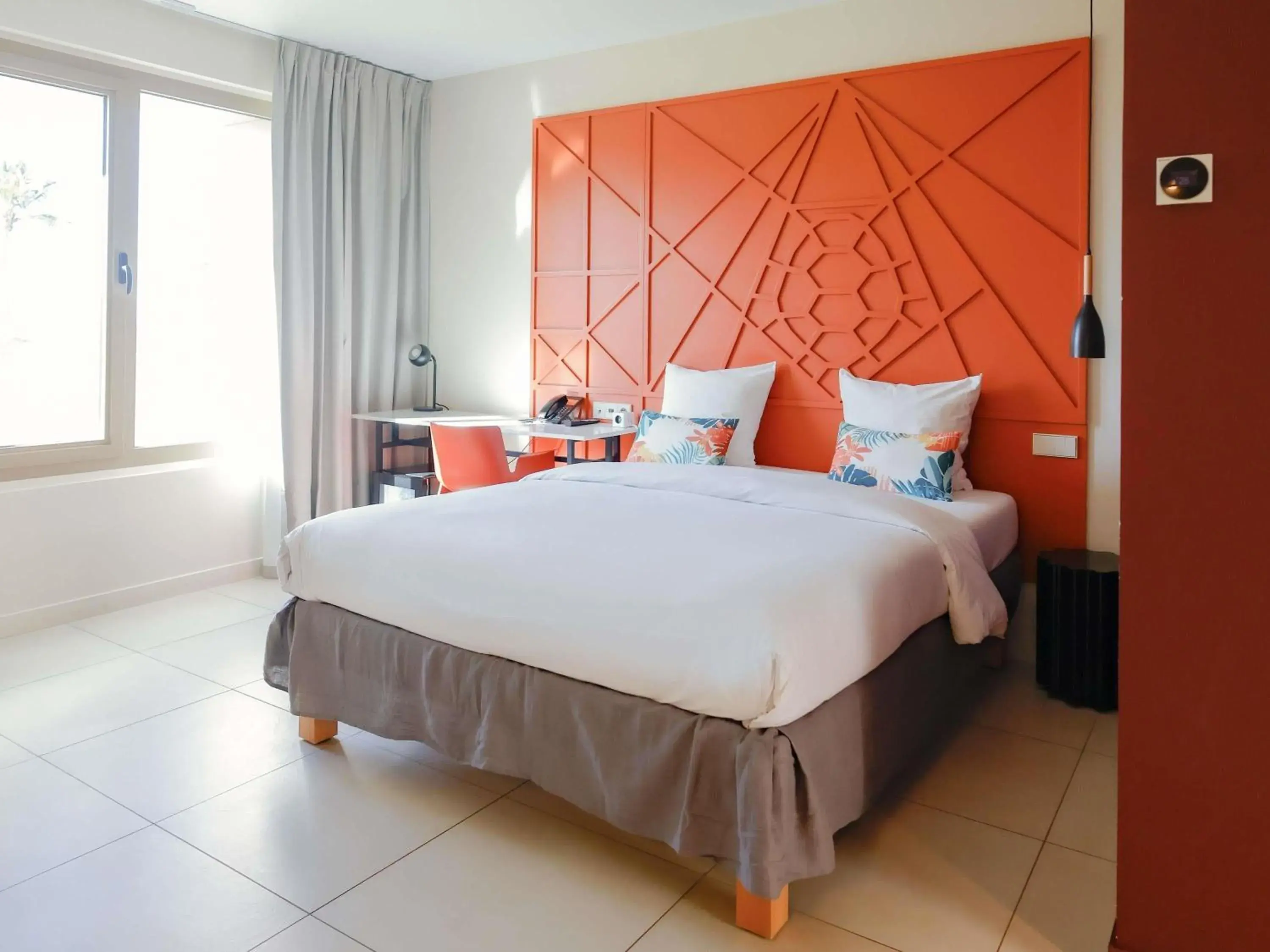 Standard Double Room with Lagoon View in Ibis Styles Mayotte Aéroport Standard Double Room with Lagoon View in Ibis Styles Mayotte Aéroport