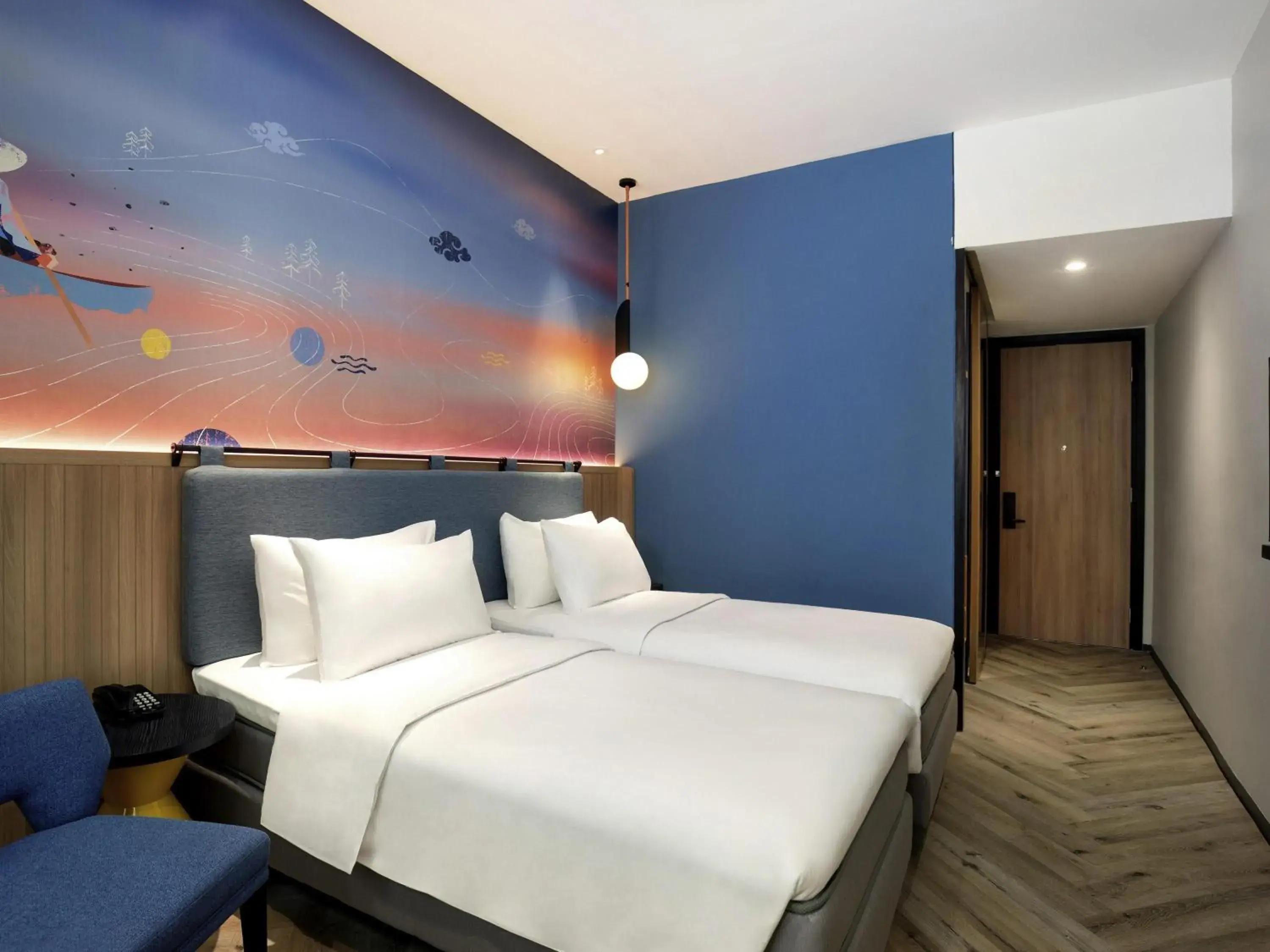 Superior Twin Room with City View in ibis Styles Semarang Simpang Lima Superior Twin Room with City View in ibis Styles Semarang Simpang Lima