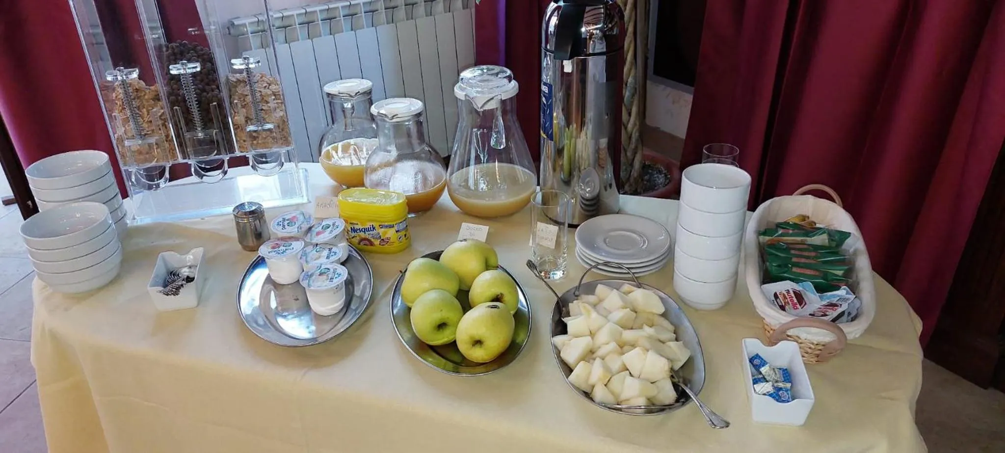 Buffet breakfast in Hotel Trinacria