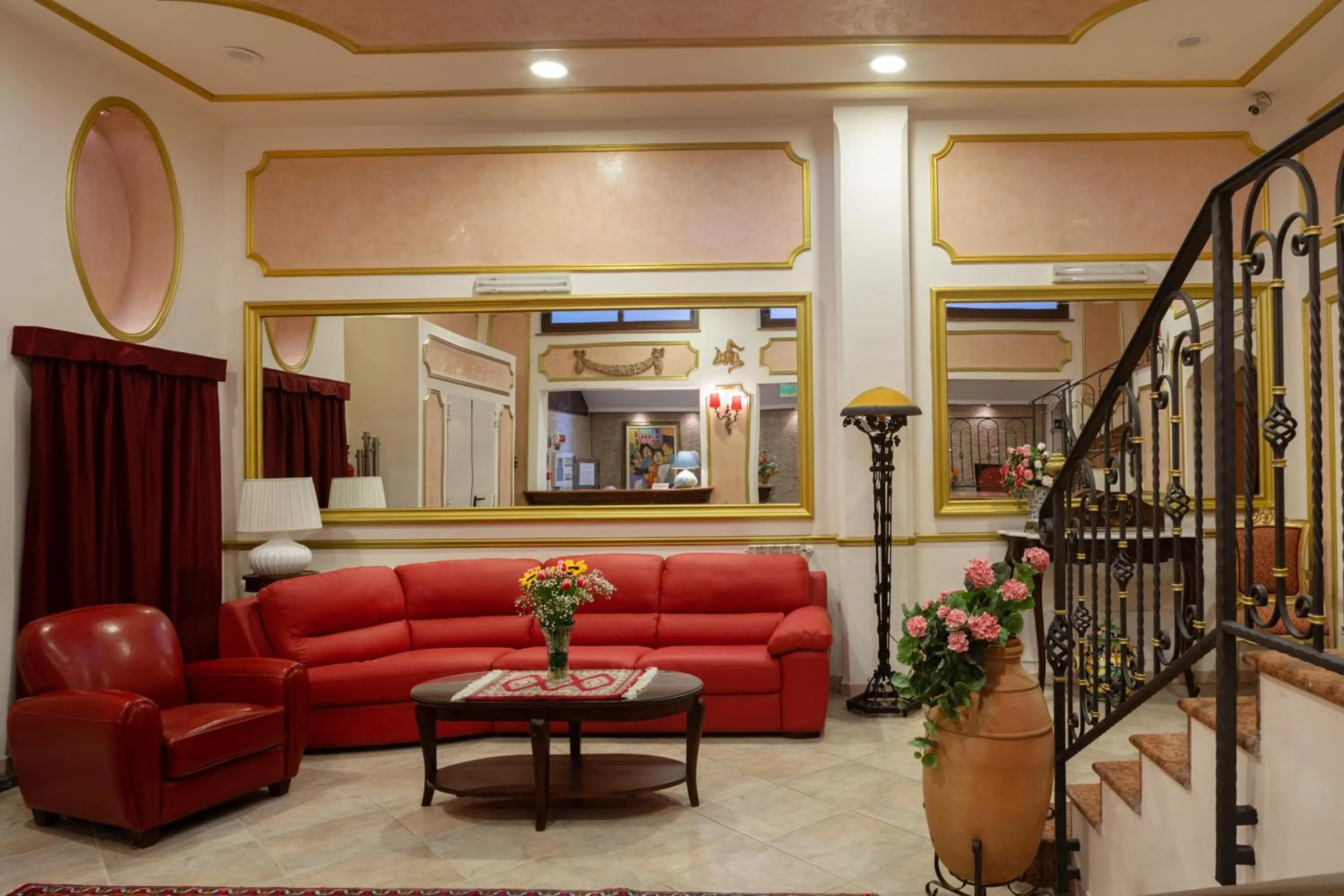 Lobby or reception in Hotel Trinacria
