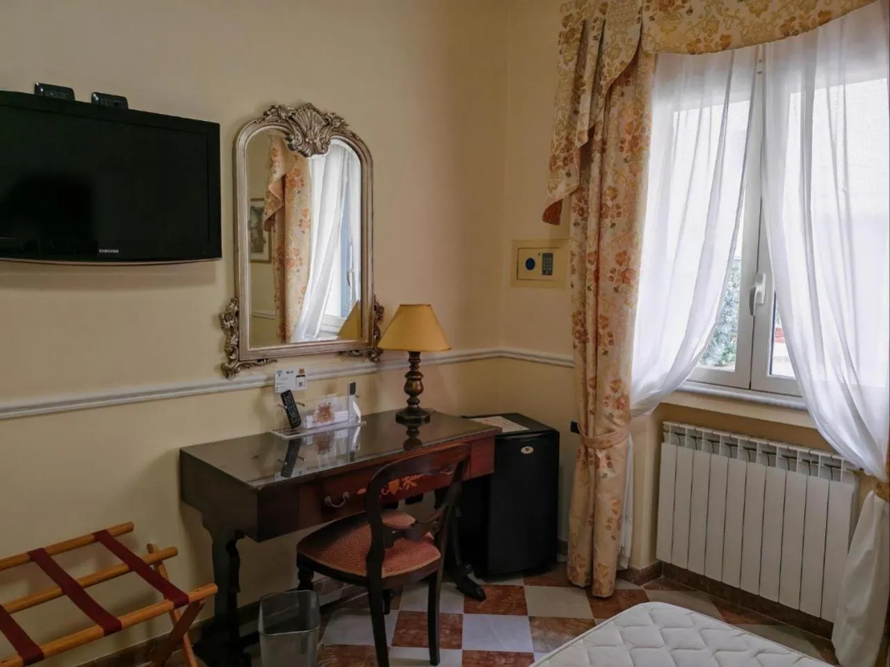 Bed in Hotel Trinacria