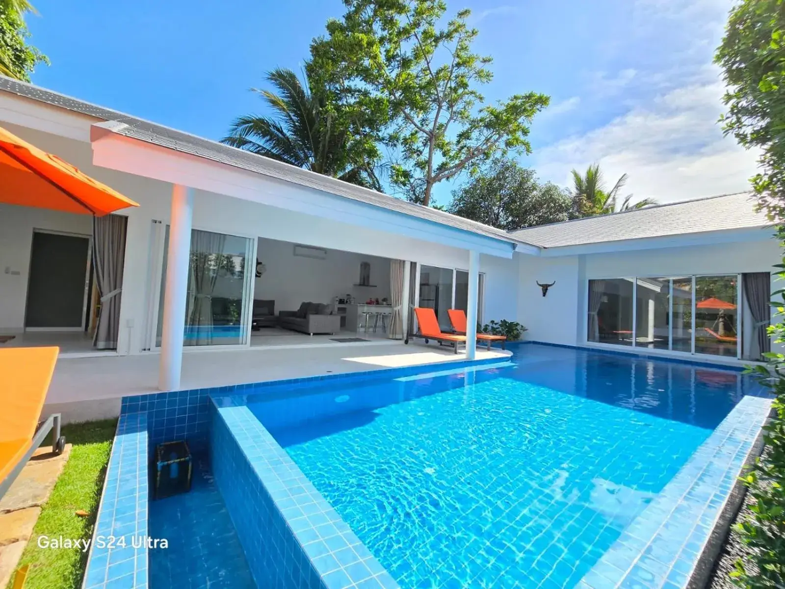 Bougain Villas Bougain Villas